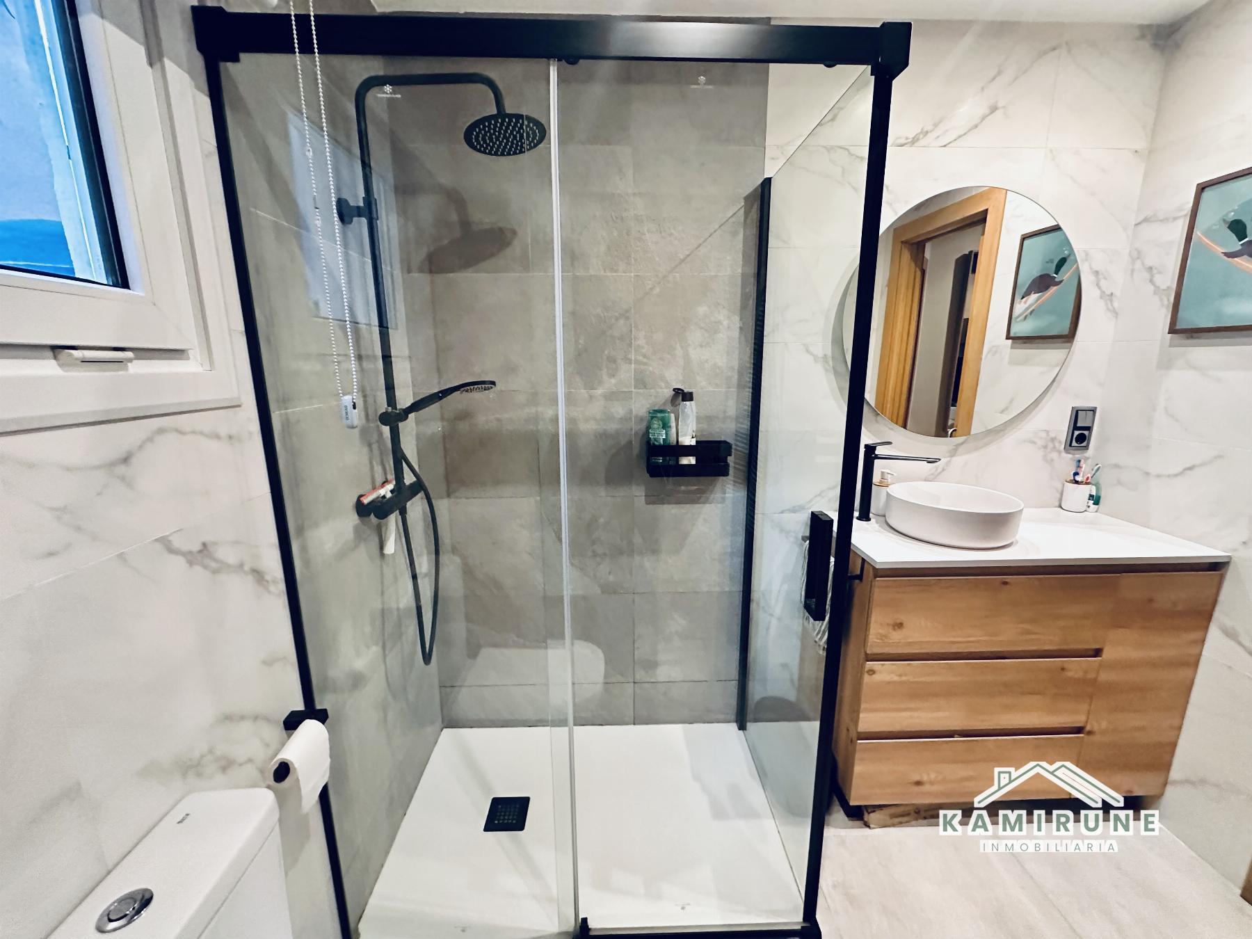For sale of flat in Portugalete