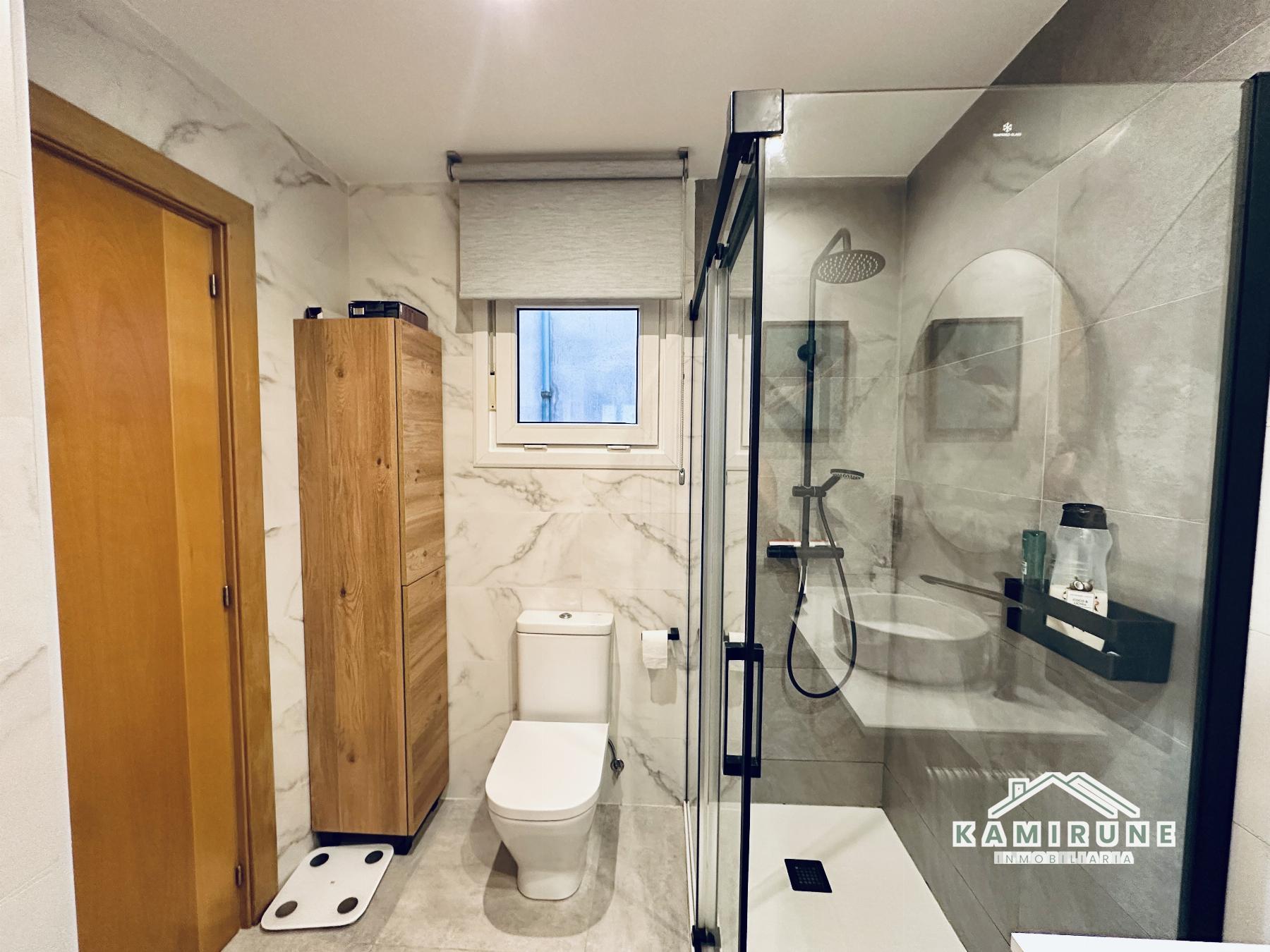 For sale of flat in Portugalete