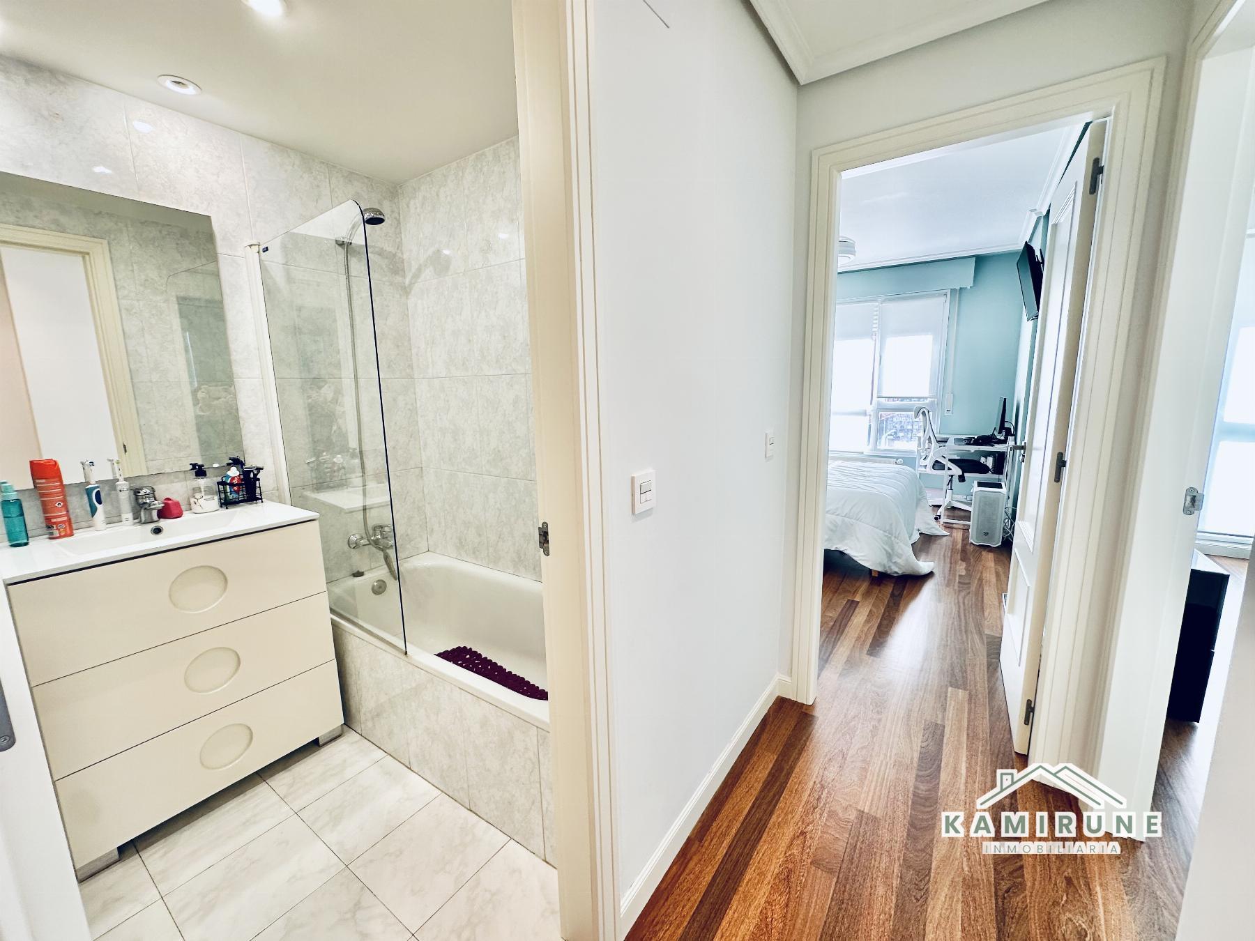 For sale of flat in Bilbao