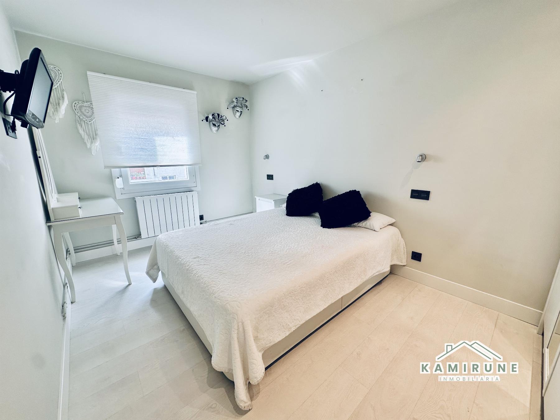 For sale of flat in Barakaldo