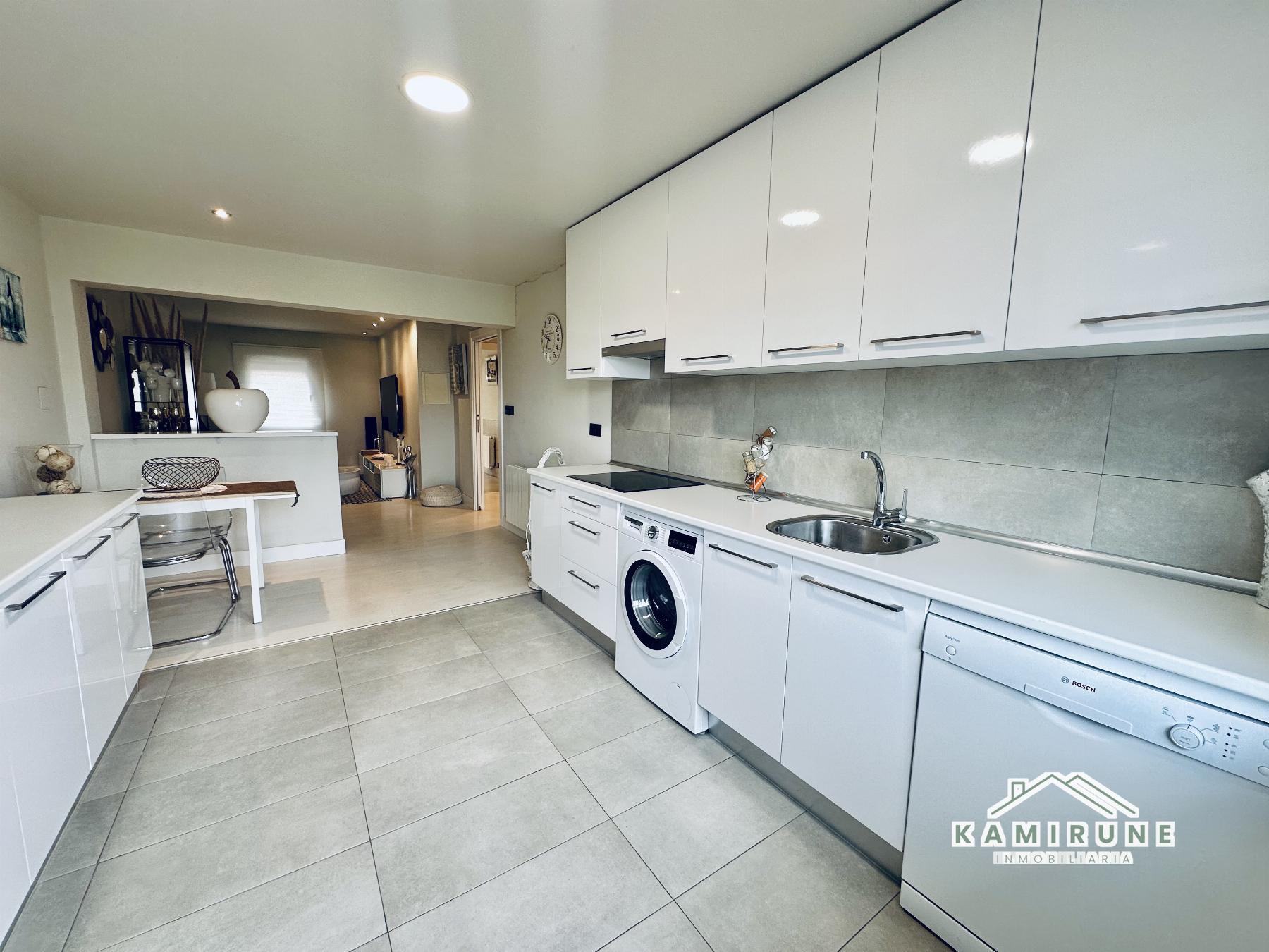 For sale of flat in Barakaldo