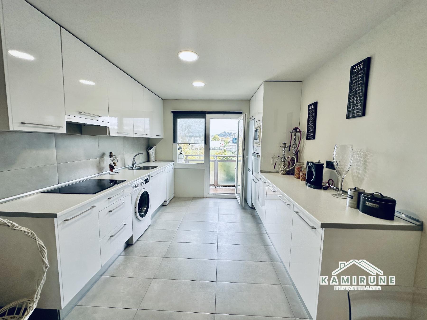 For sale of flat in Barakaldo