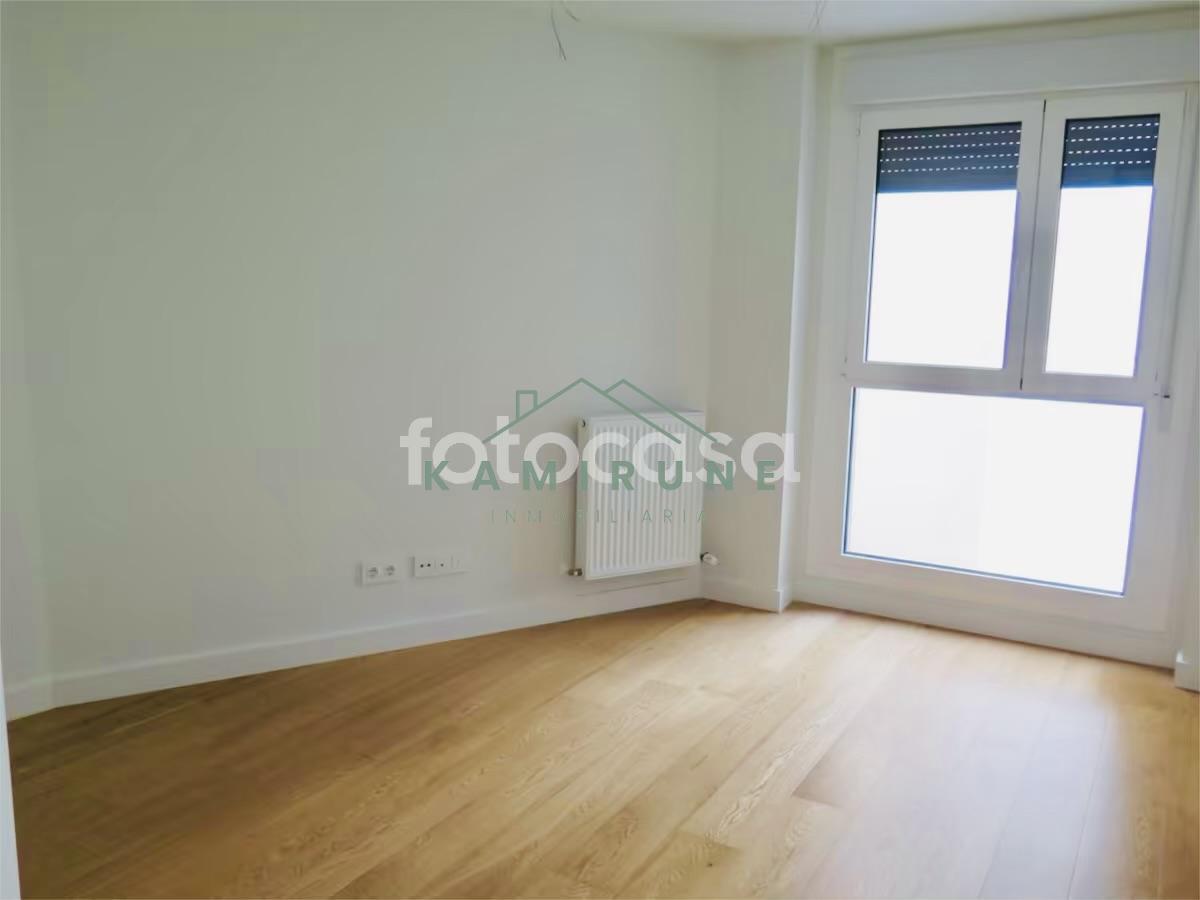 For sale of flat in Santurtzi
