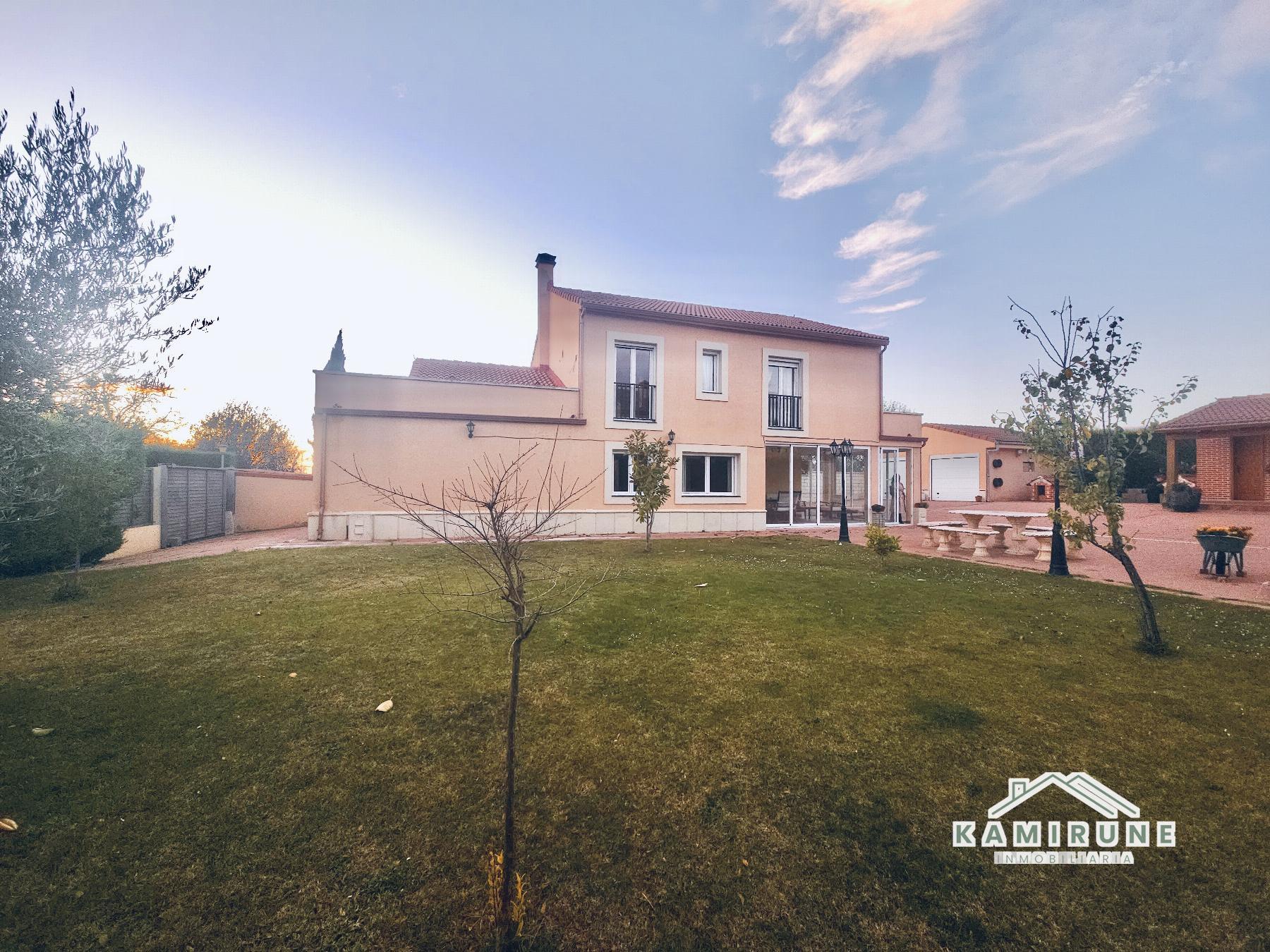 Venta de chalet en Adalia
