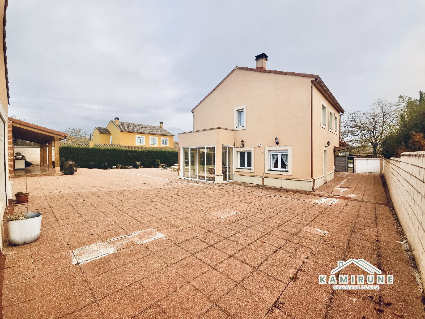 Venta de chalet en Adalia