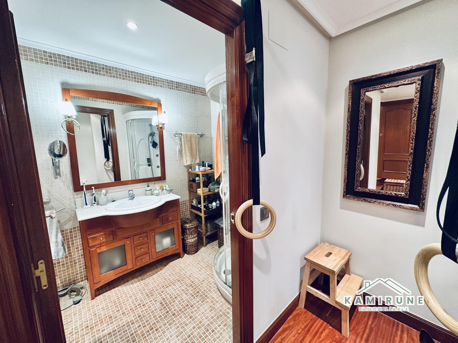 For sale of duplex in Sopelana