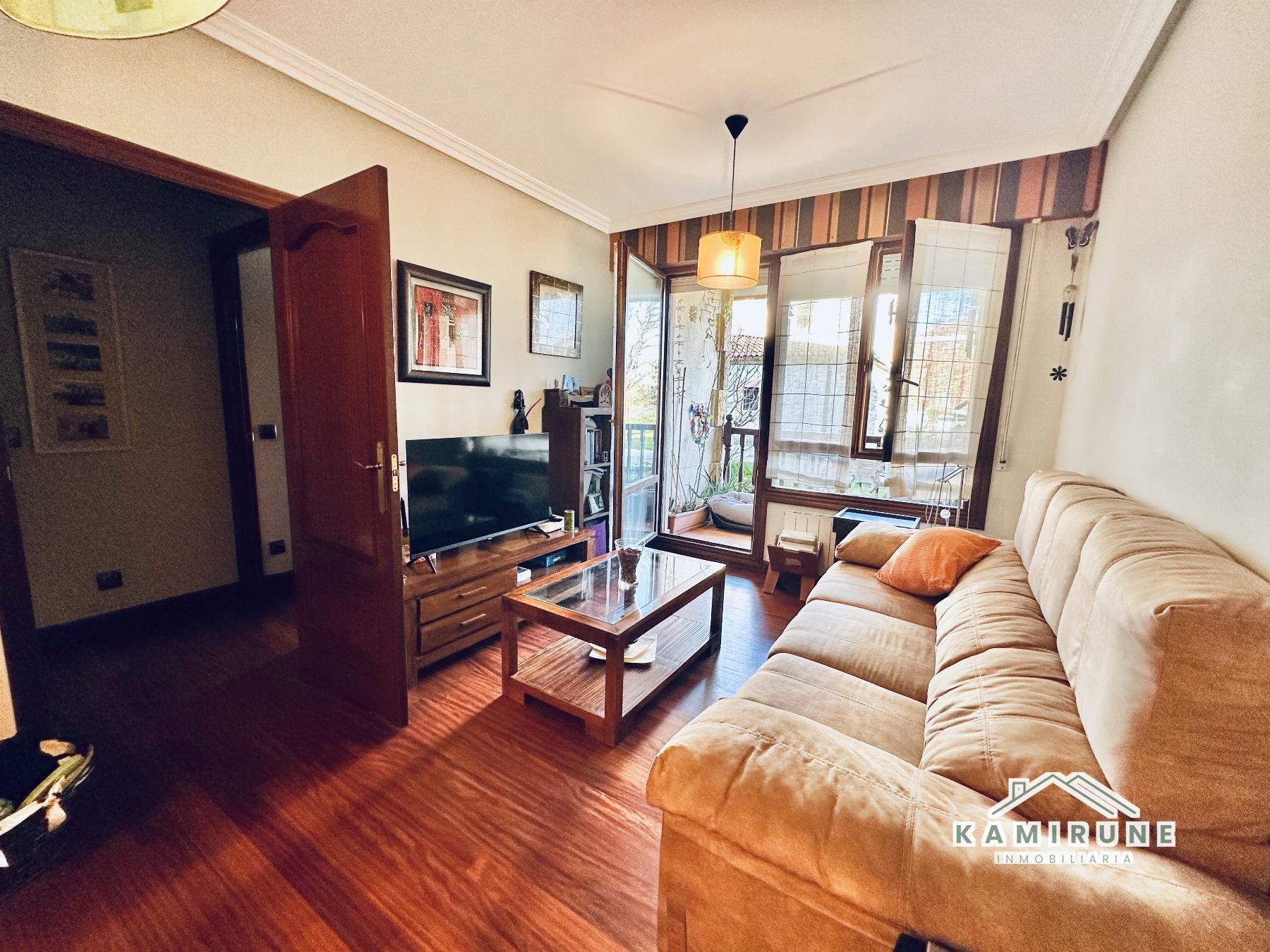 For sale of duplex in Sopelana