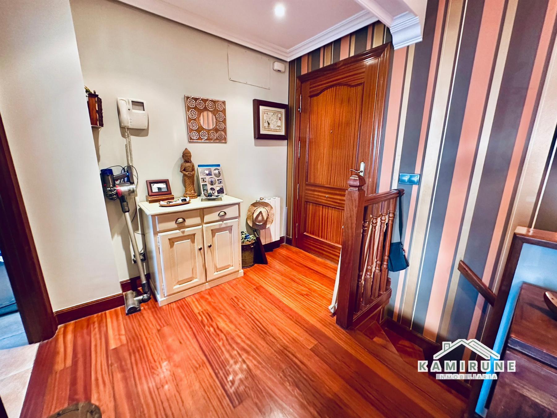 For sale of duplex in Sopelana