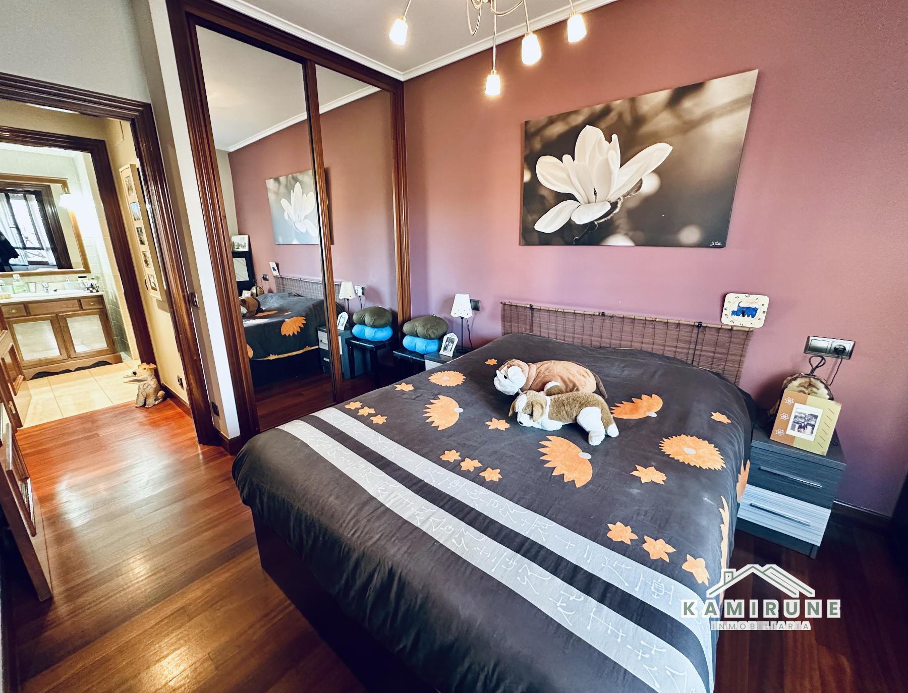 For sale of duplex in Sopelana