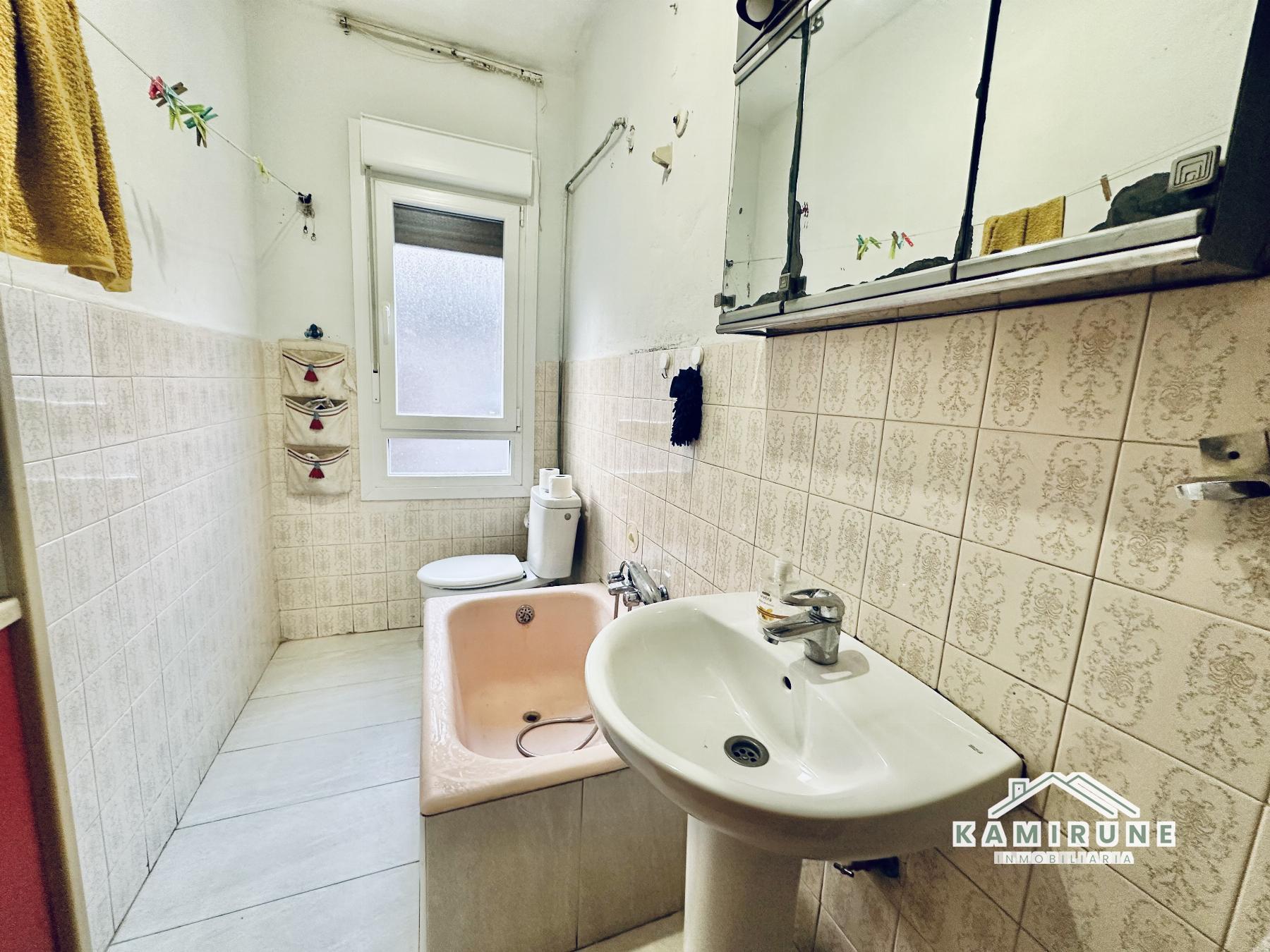 For sale of flat in Bilbao