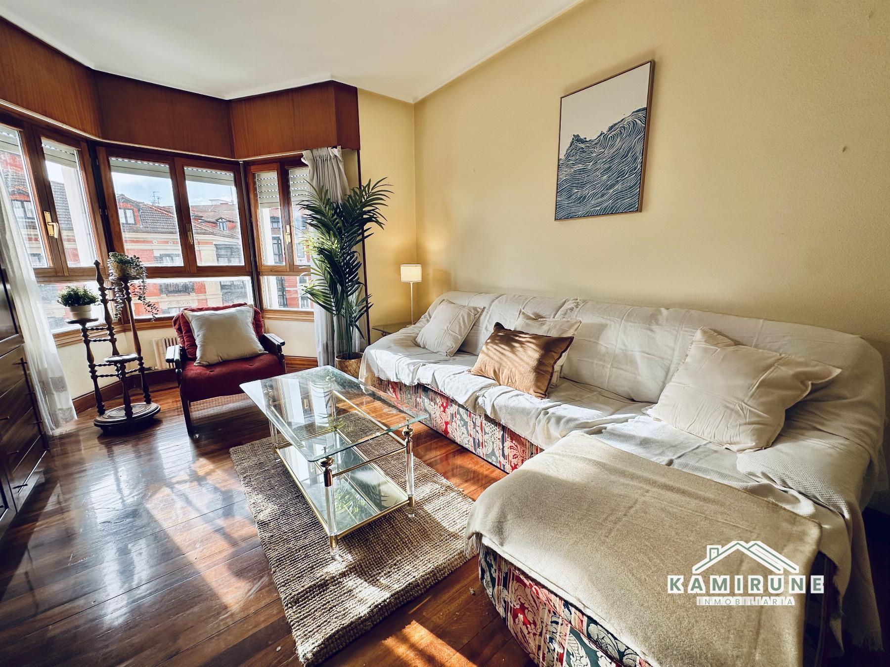For sale of flat in Portugalete