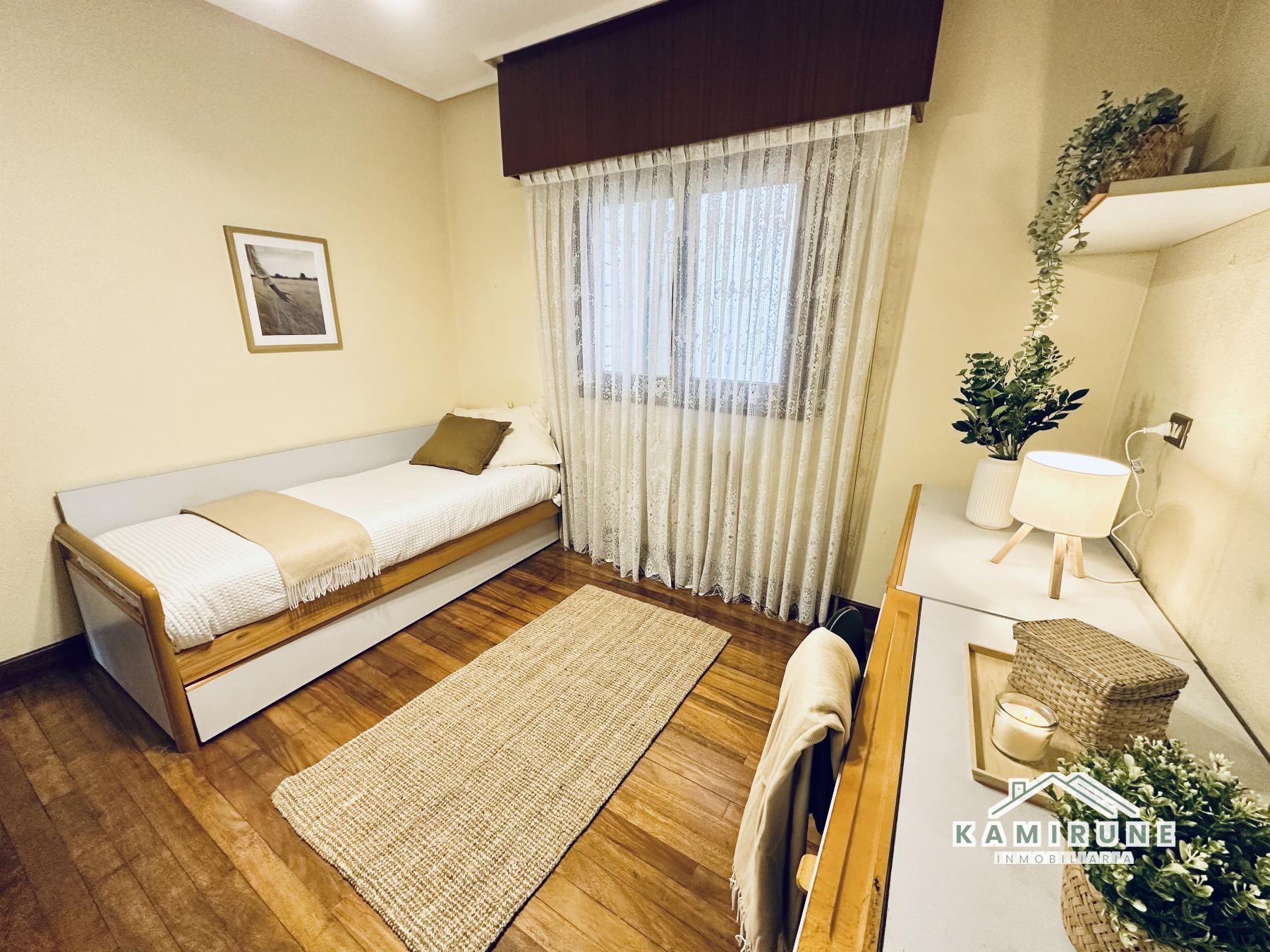 For sale of flat in Portugalete