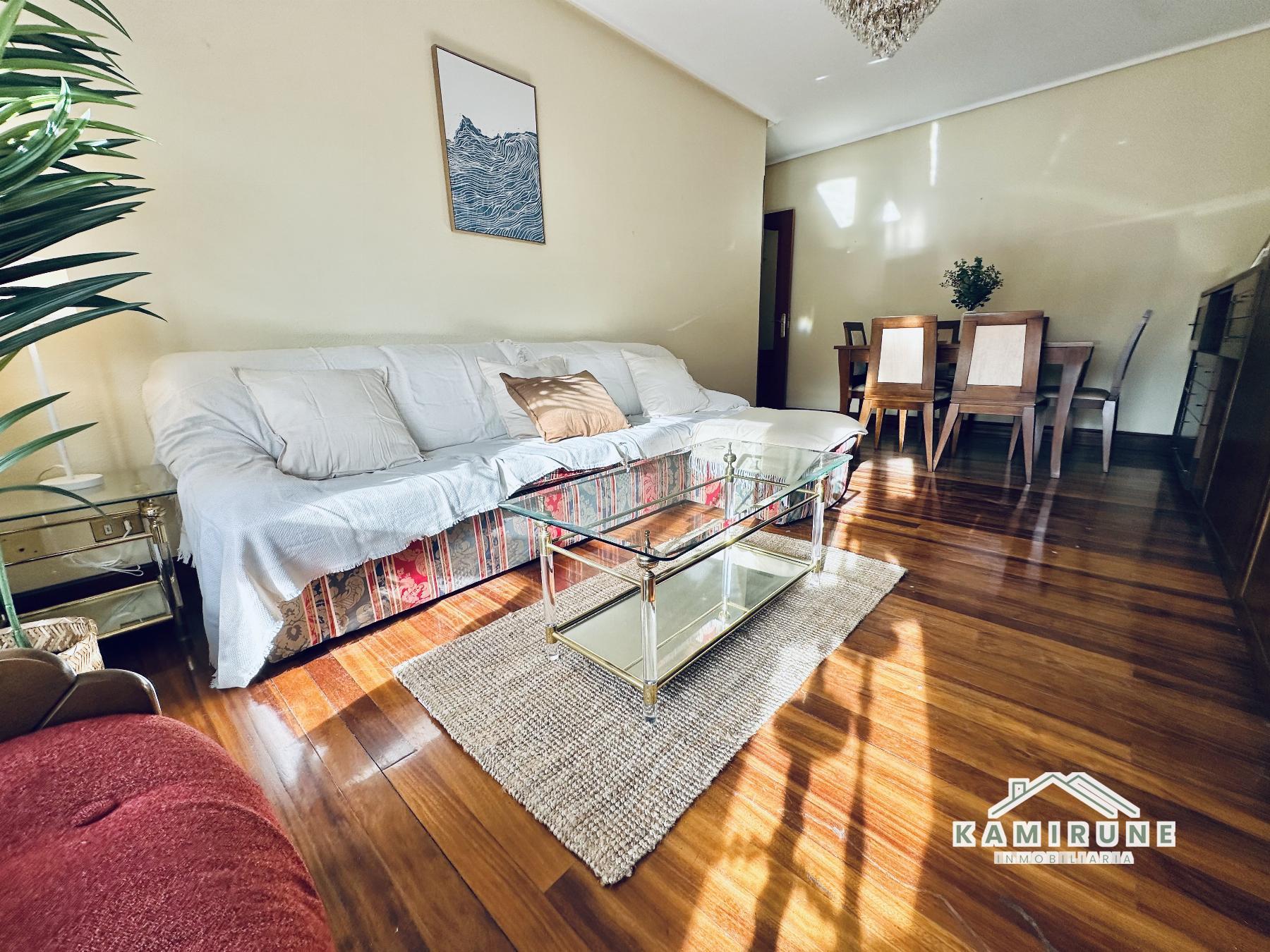 For sale of flat in Portugalete