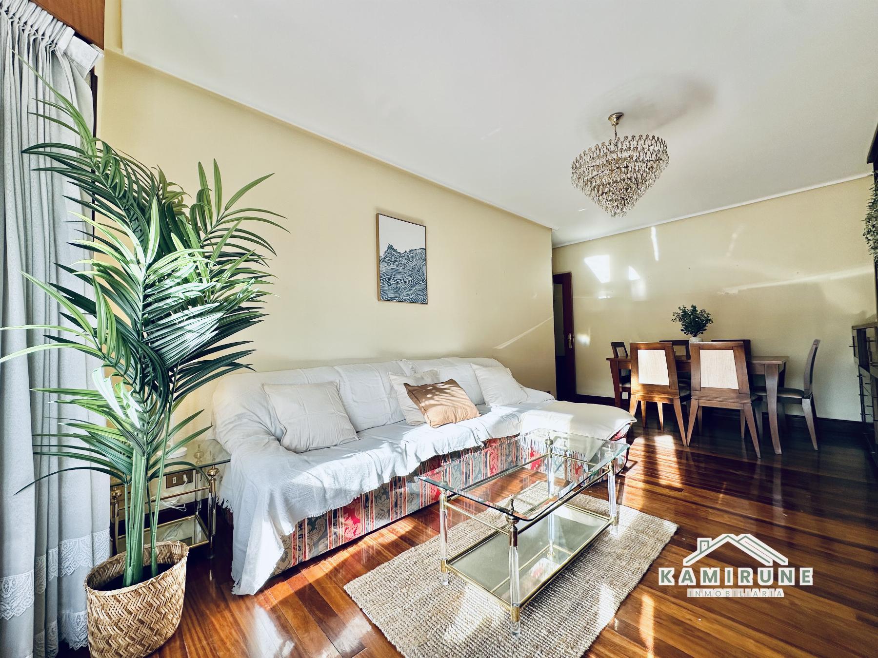 For sale of flat in Portugalete