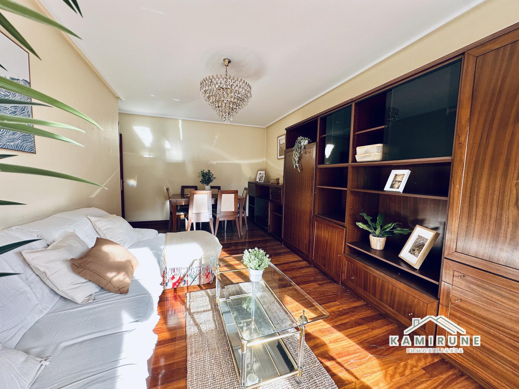 For sale of flat in Portugalete