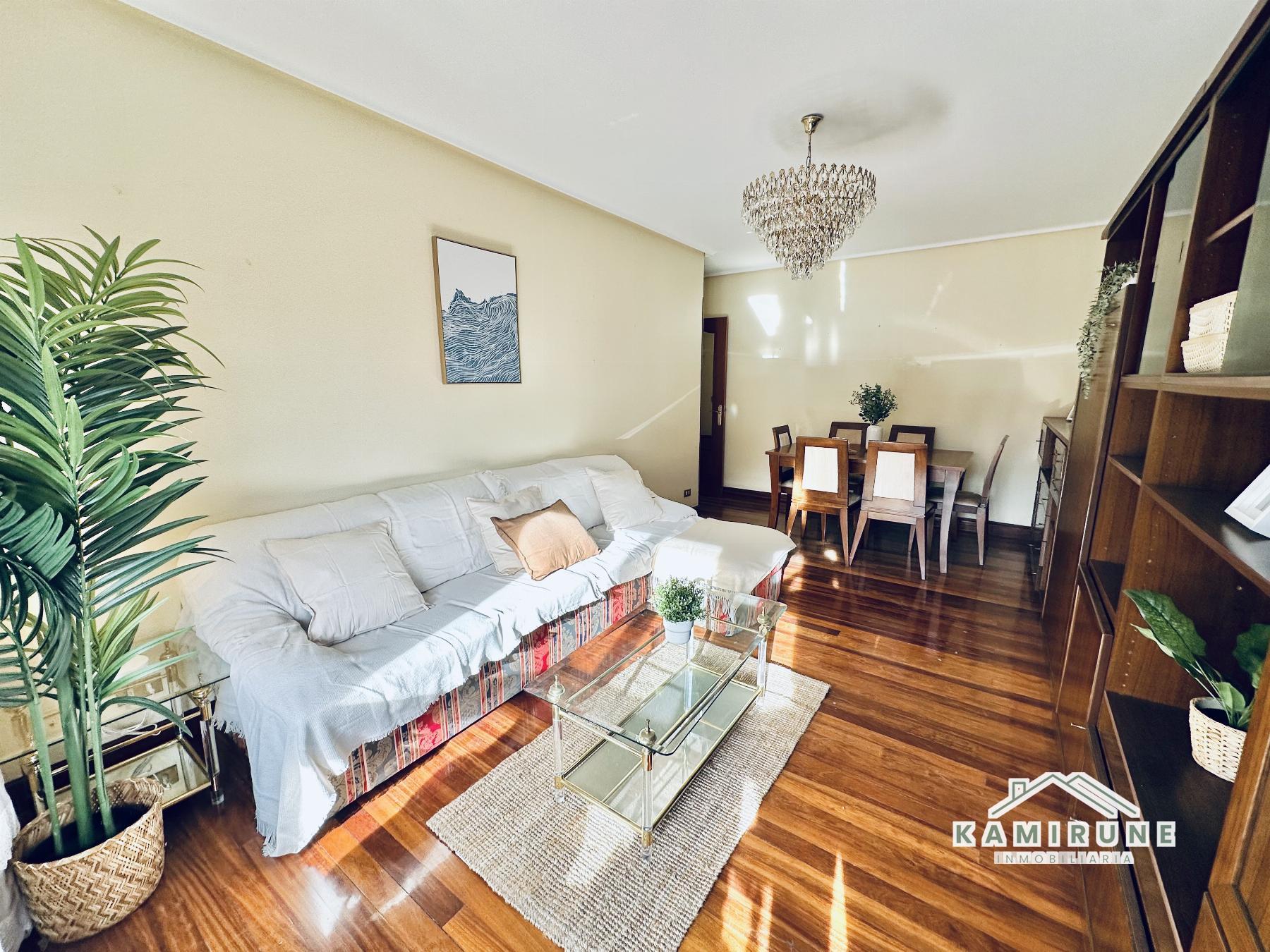 For sale of flat in Portugalete