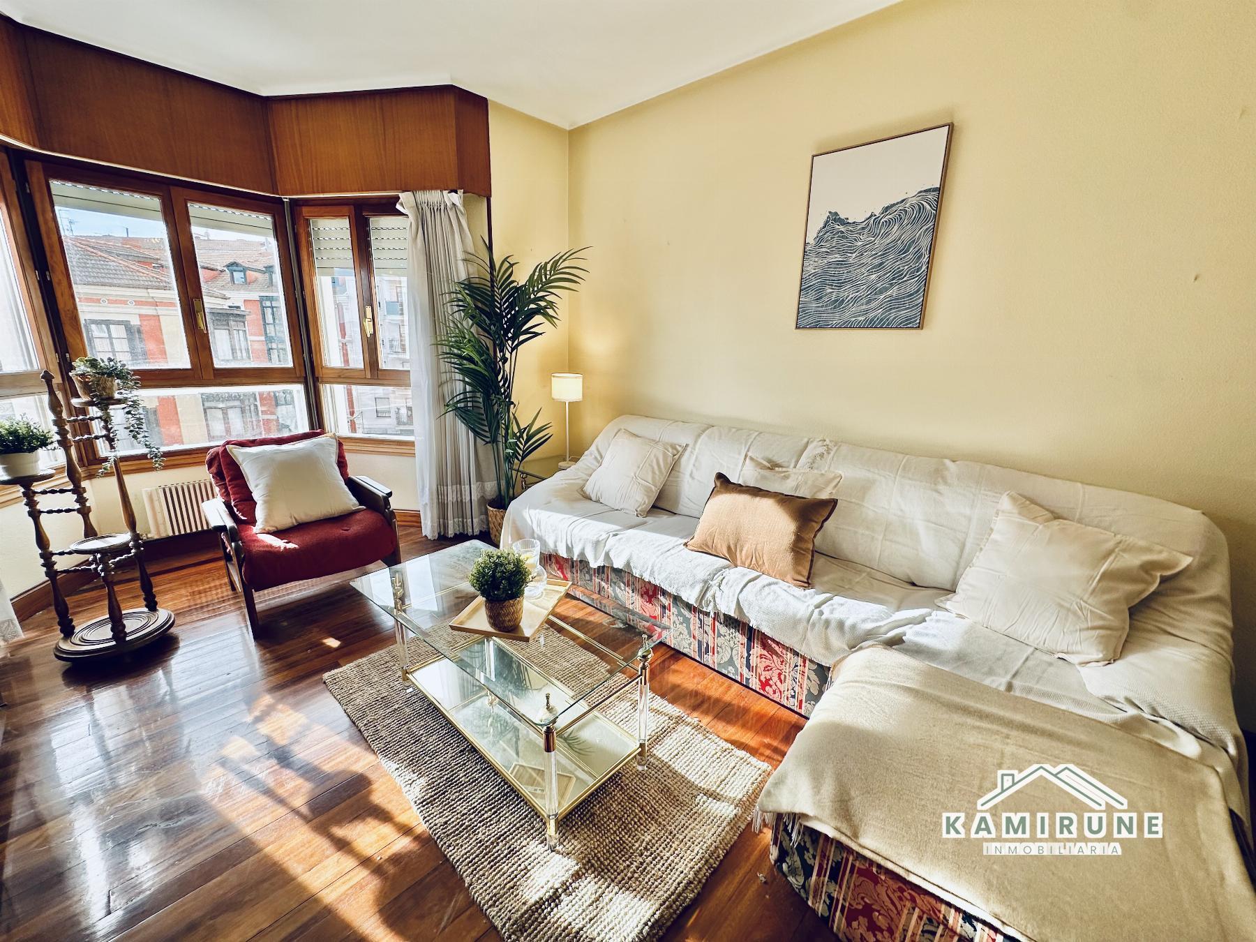 For sale of flat in Portugalete
