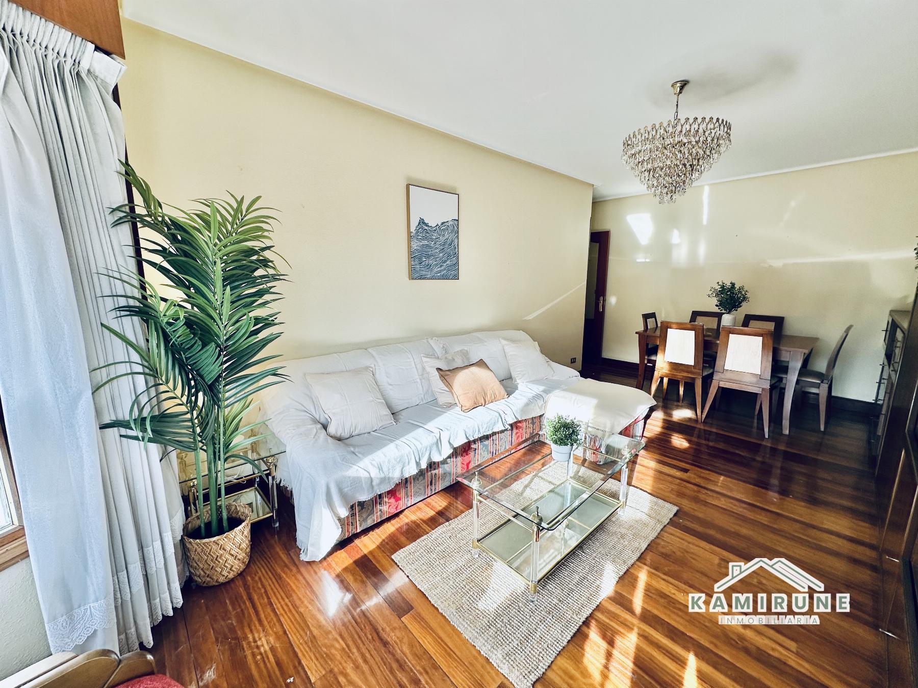 For sale of flat in Portugalete