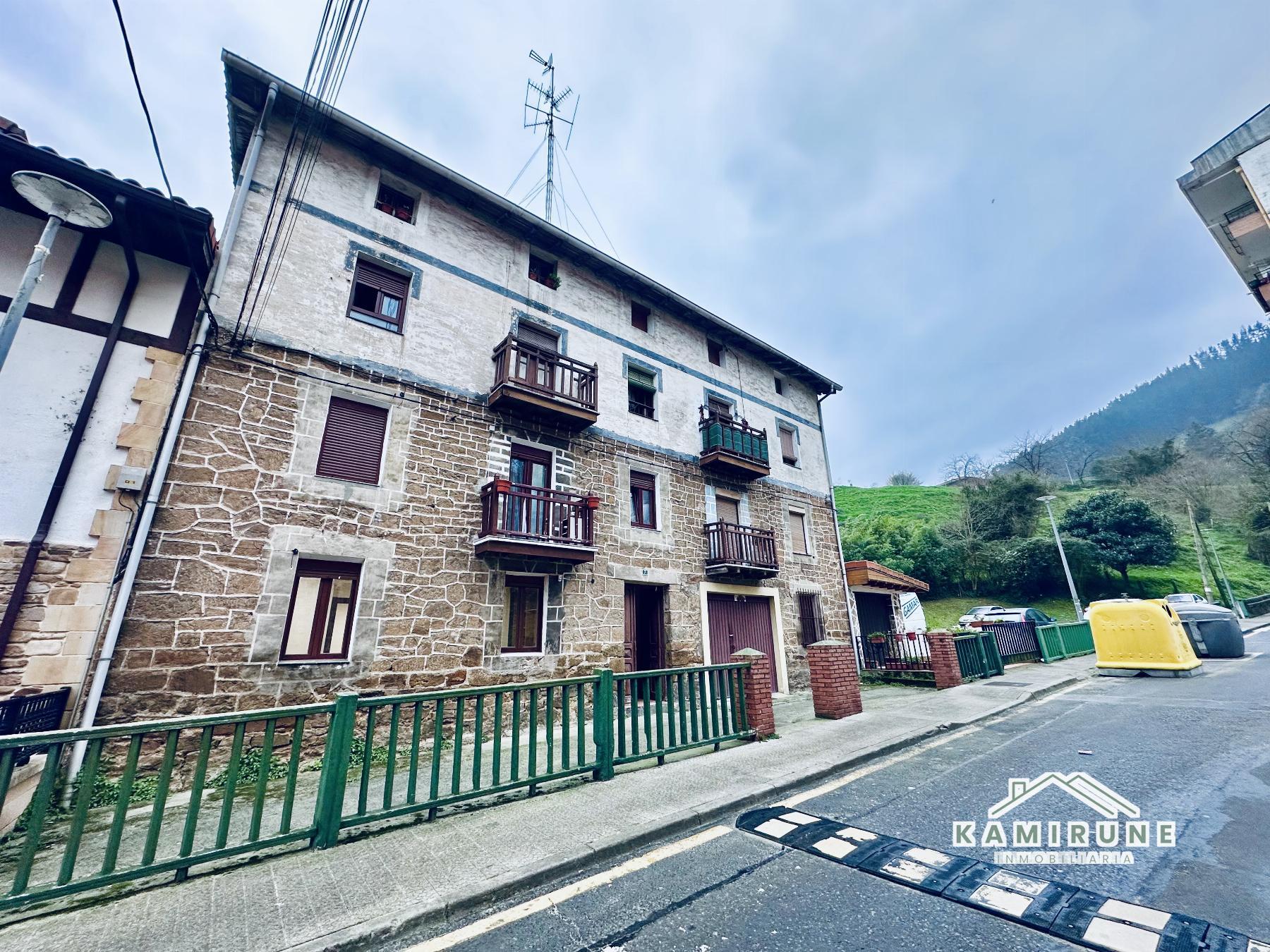 Venta de piso en Güeñes