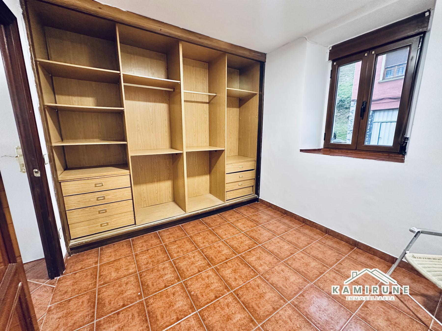 Venta de piso en Güeñes