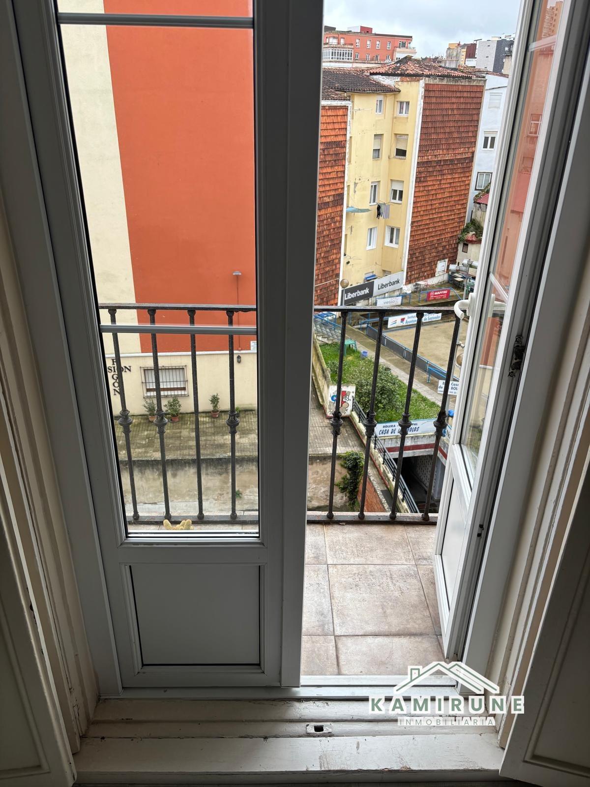 Venta de piso en Santander