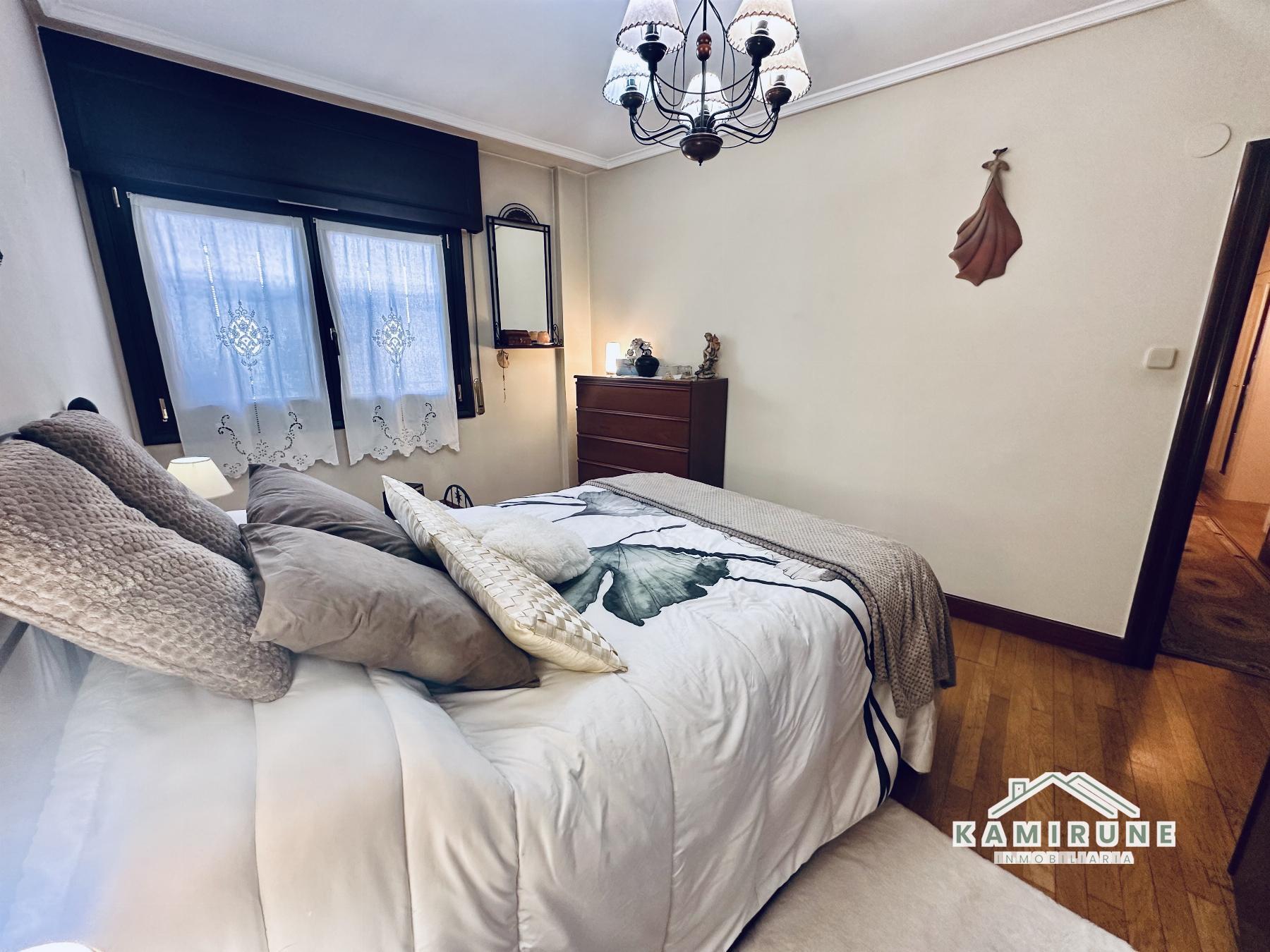 For sale of flat in Barakaldo