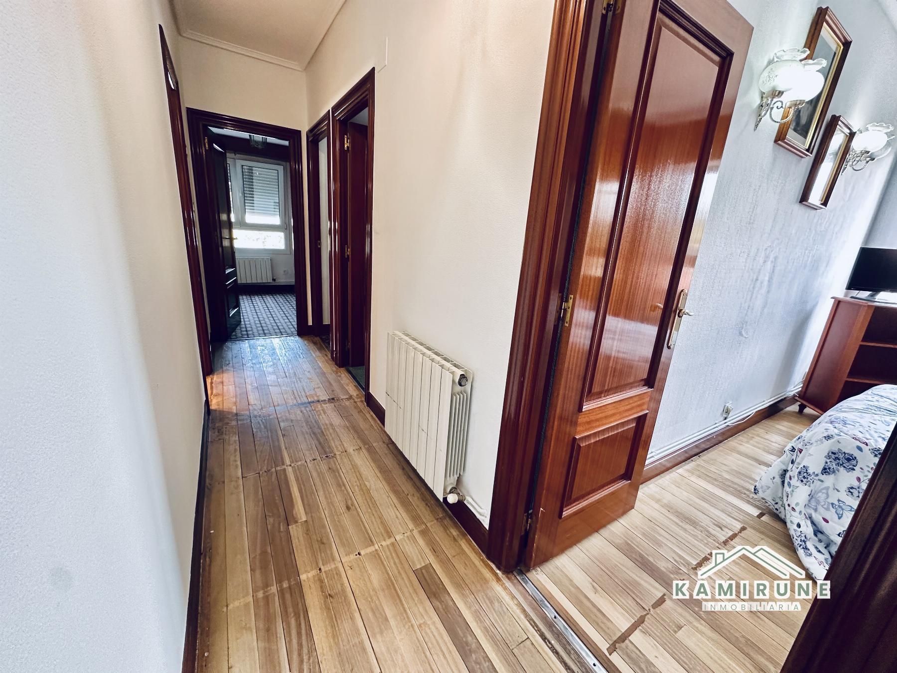 Venta de piso en Derio