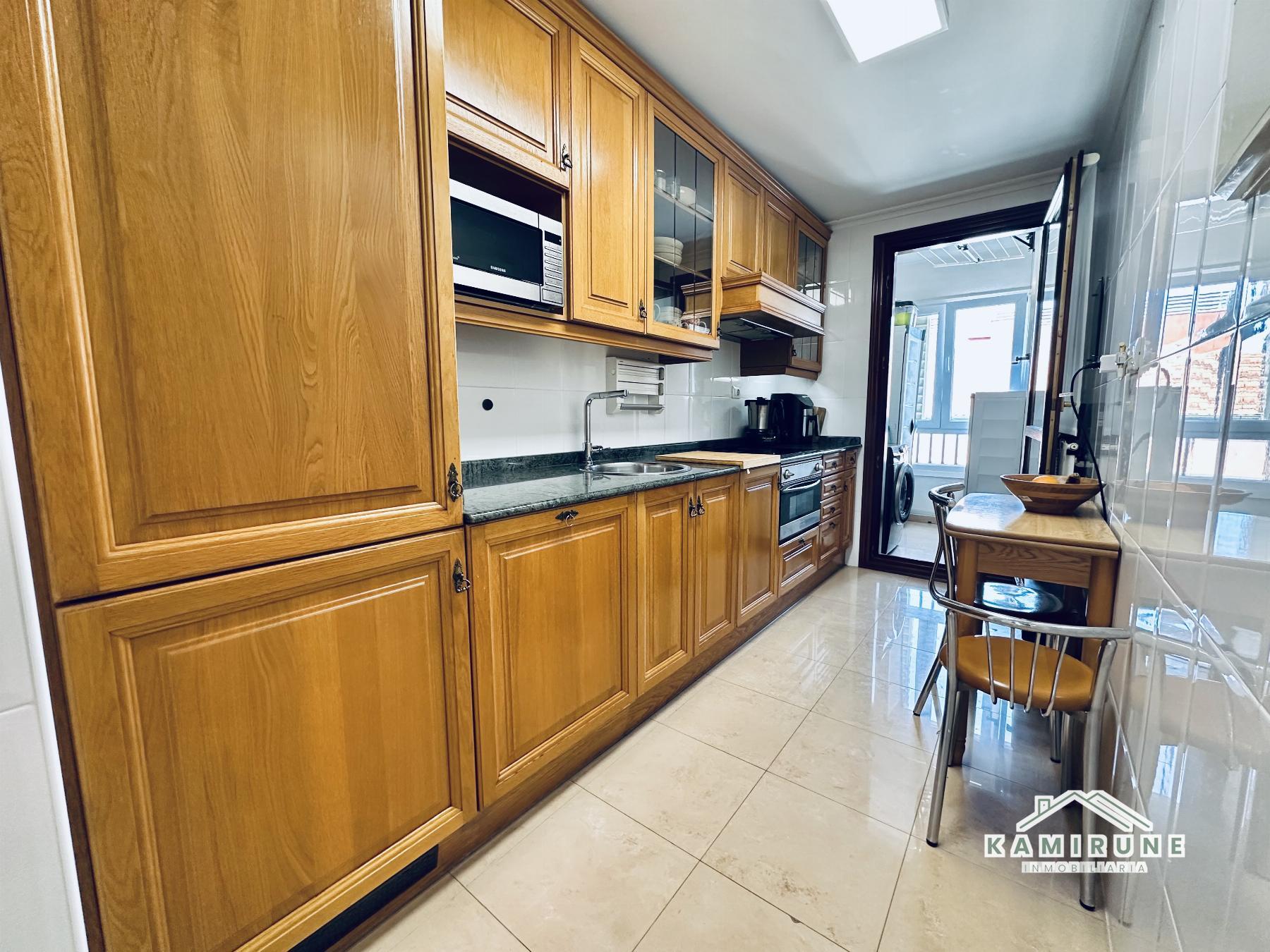 For sale of flat in Erandio