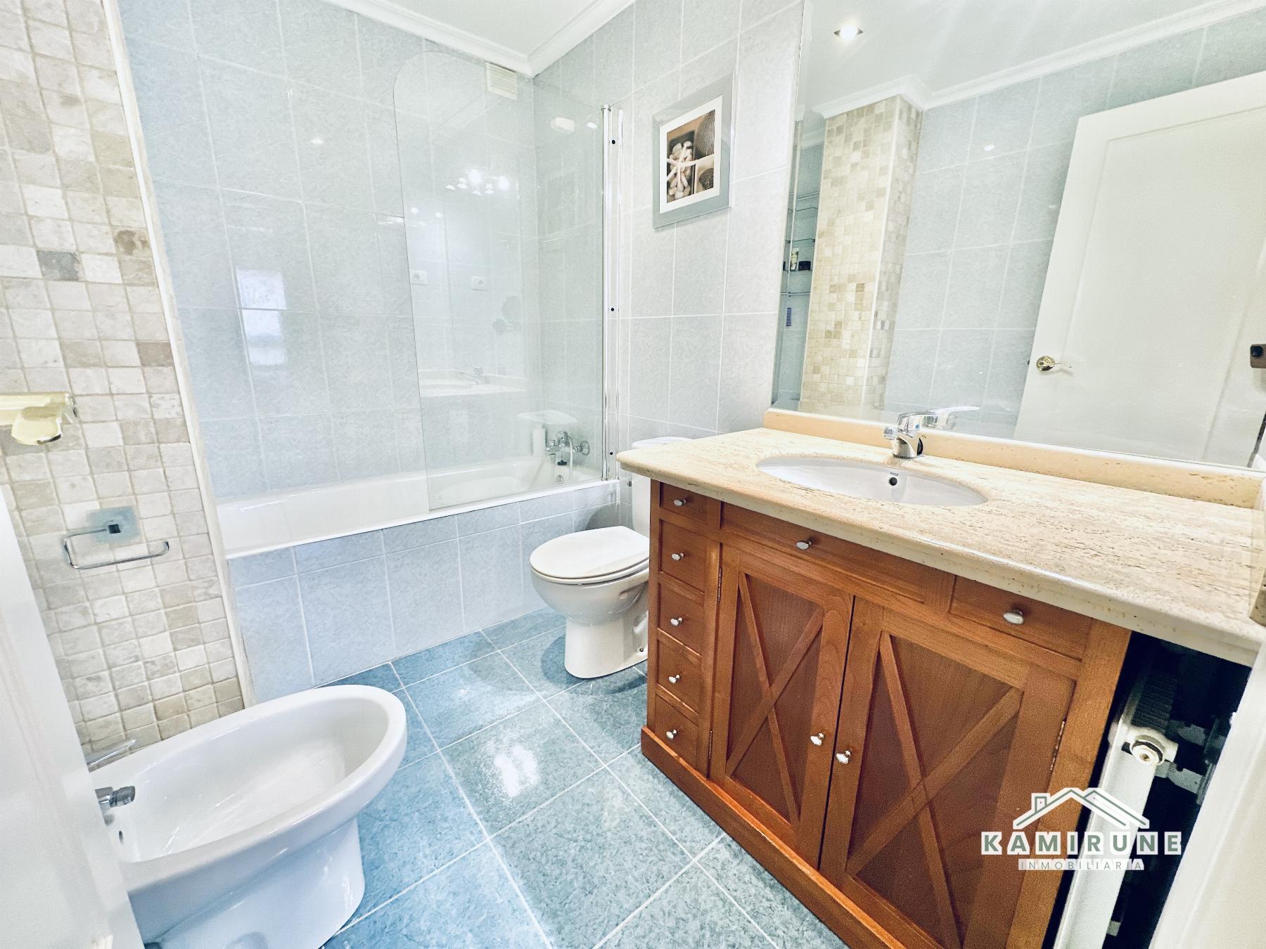For sale of flat in Erandio
