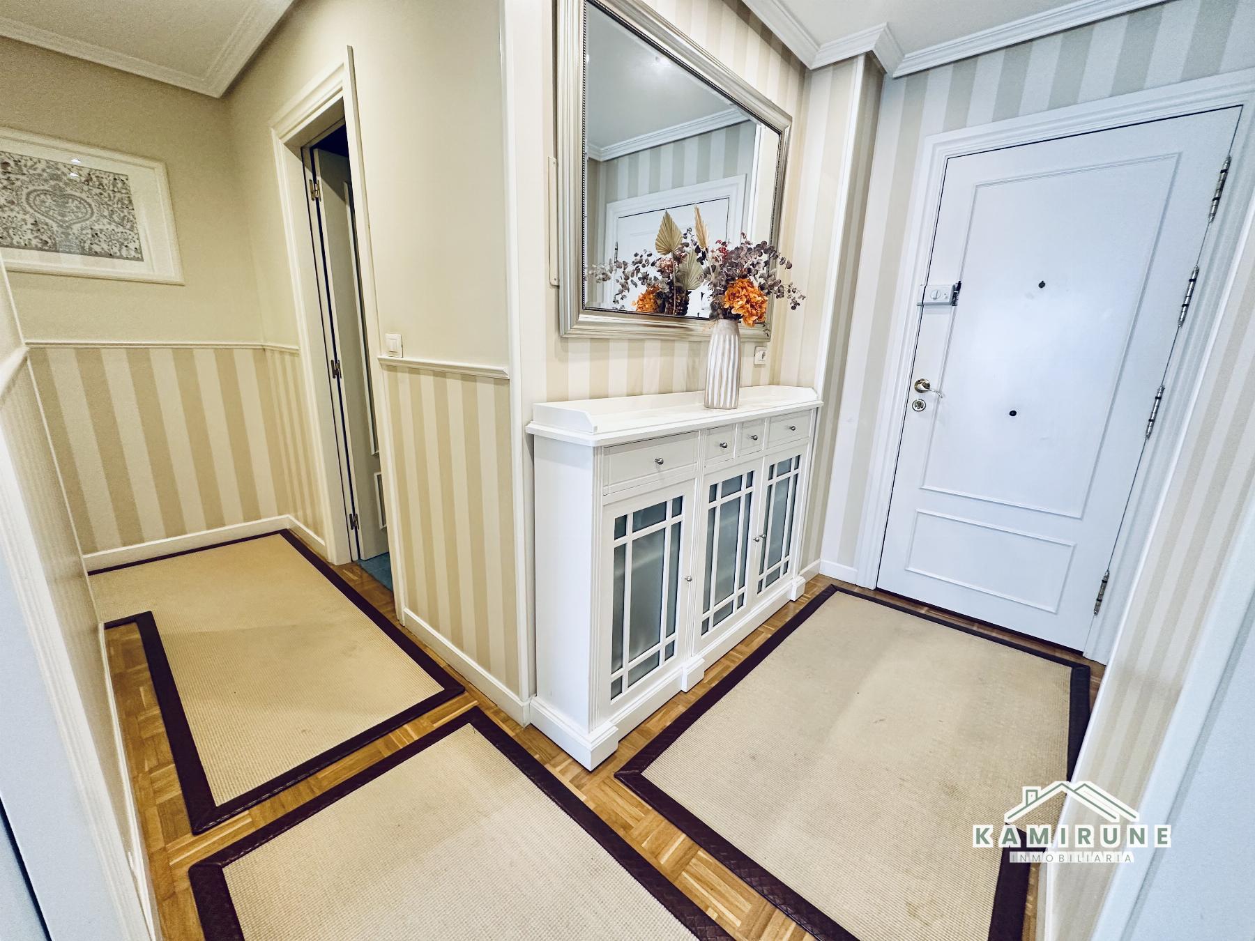 For sale of flat in Erandio