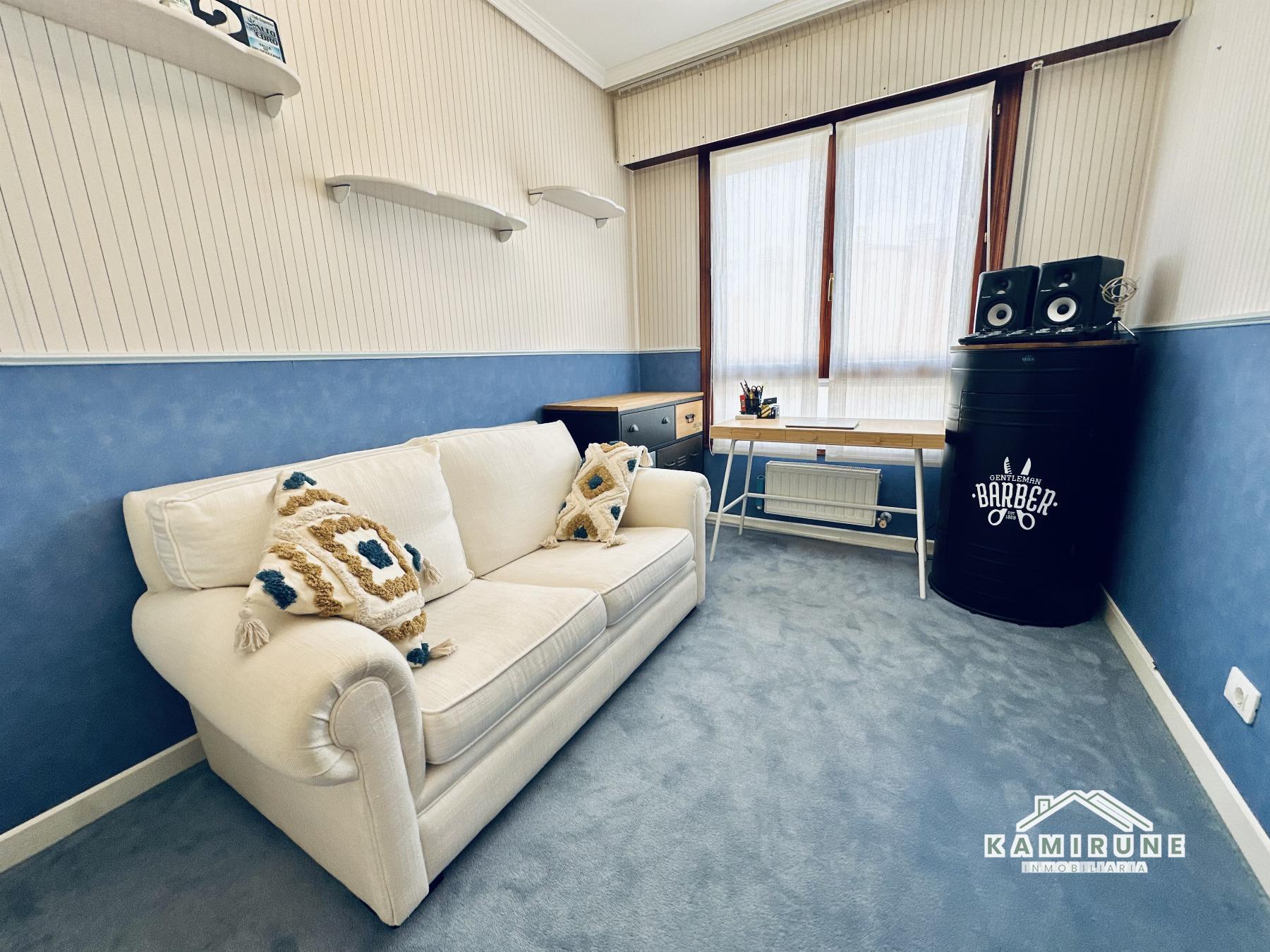 For sale of flat in Erandio