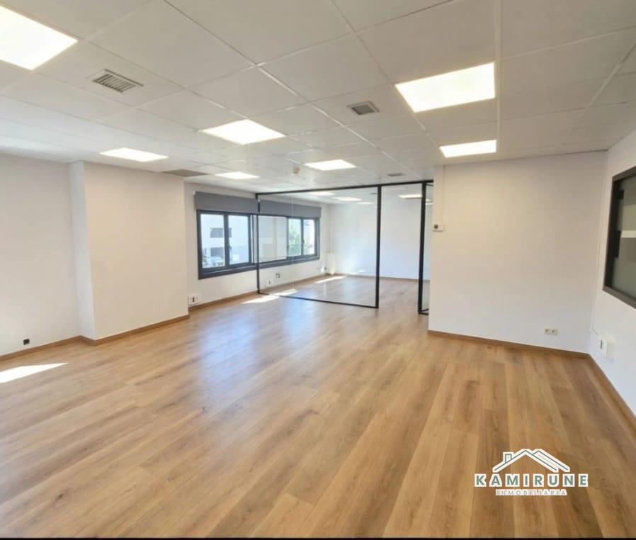 Venta de nave en Zamudio