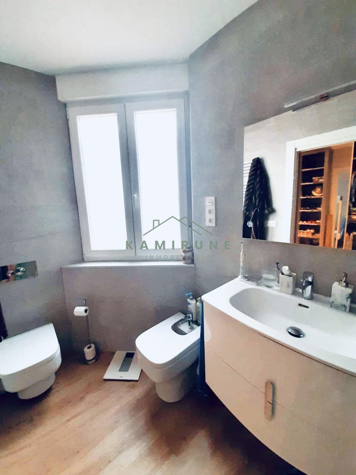 For sale of flat in Bilbao