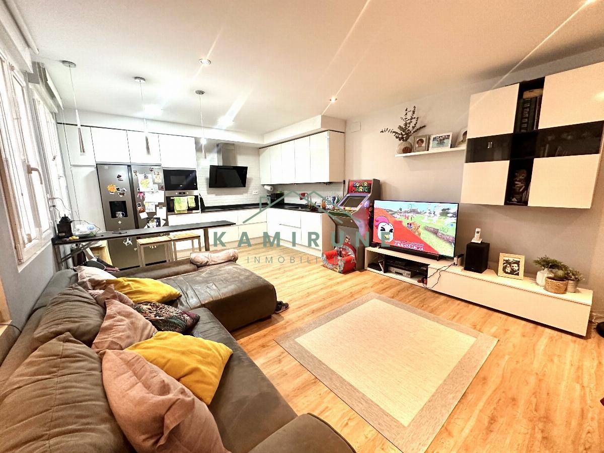 For sale of flat in Bilbao