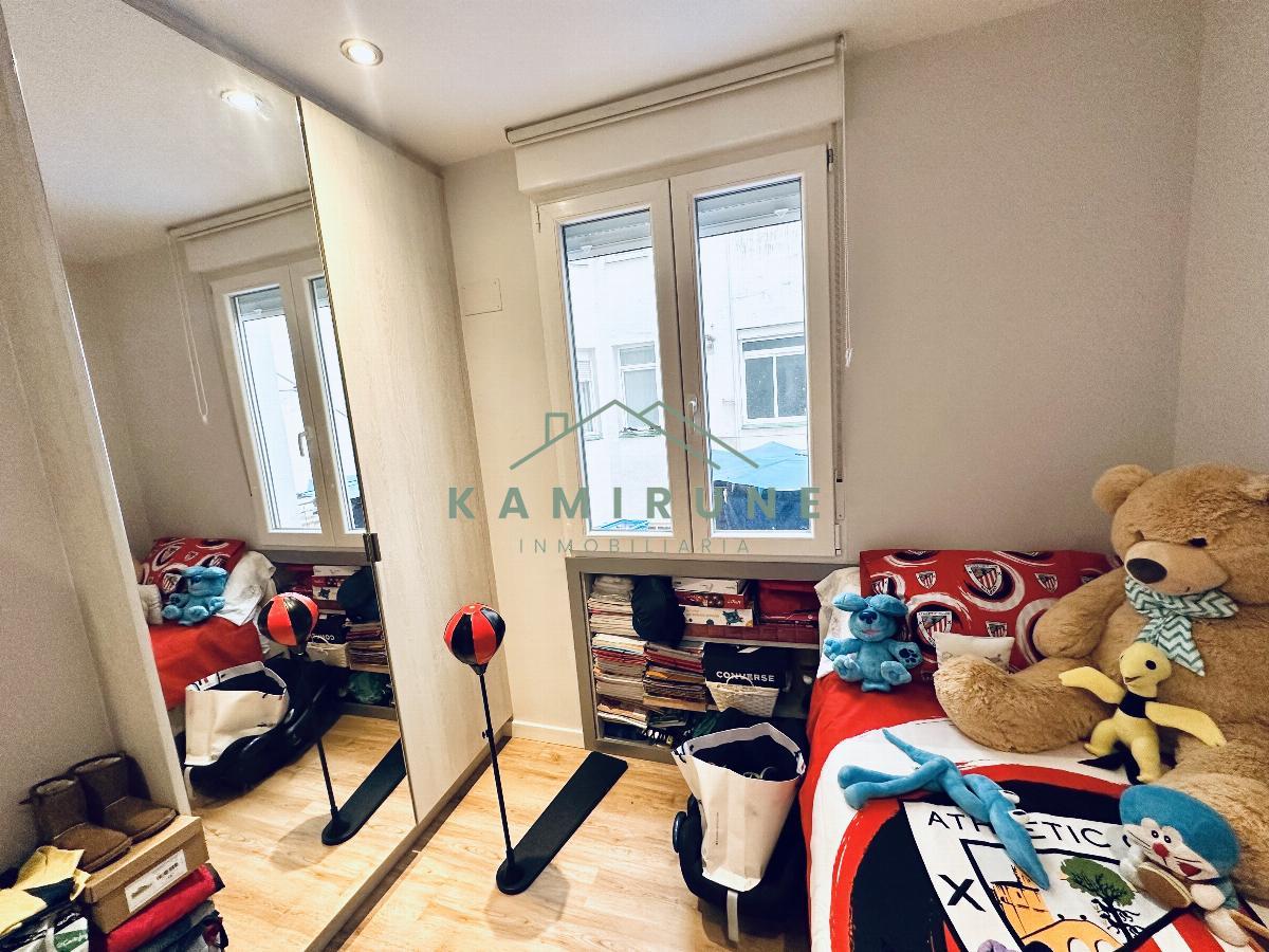 For sale of flat in Bilbao