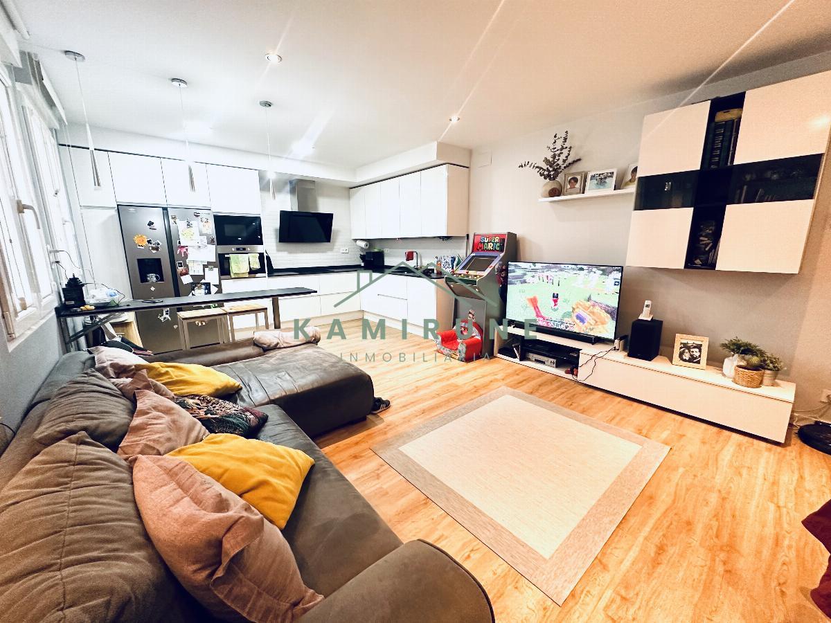 For sale of flat in Bilbao