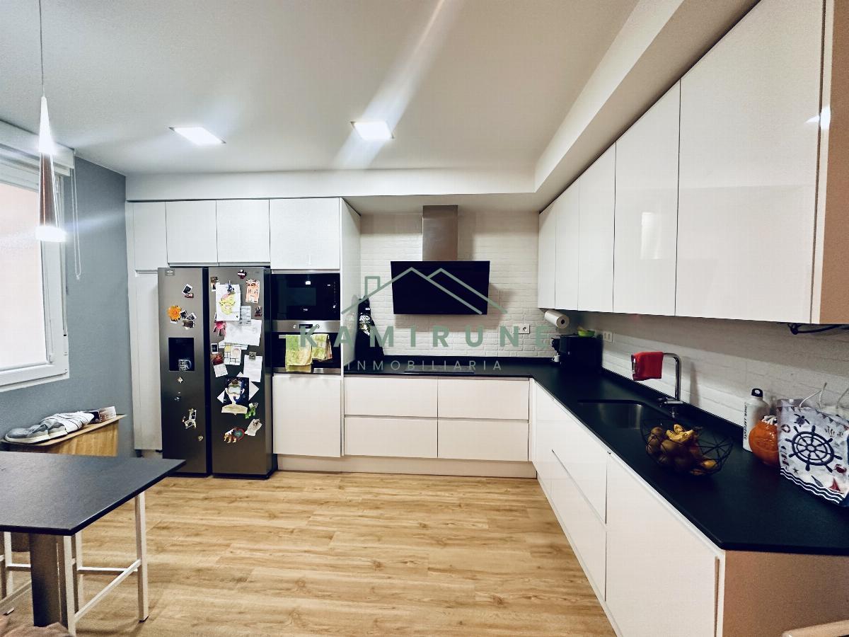 For sale of flat in Bilbao