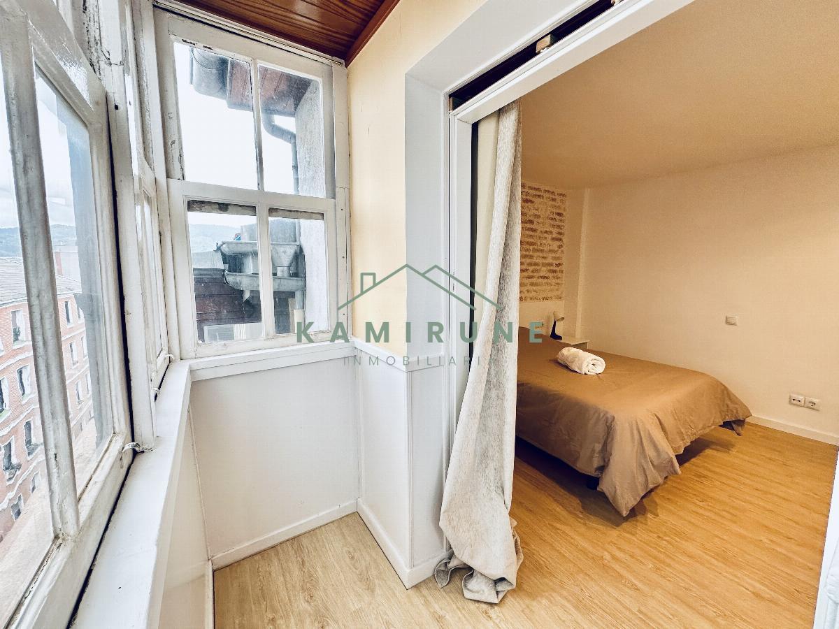 For sale of flat in Bilbao