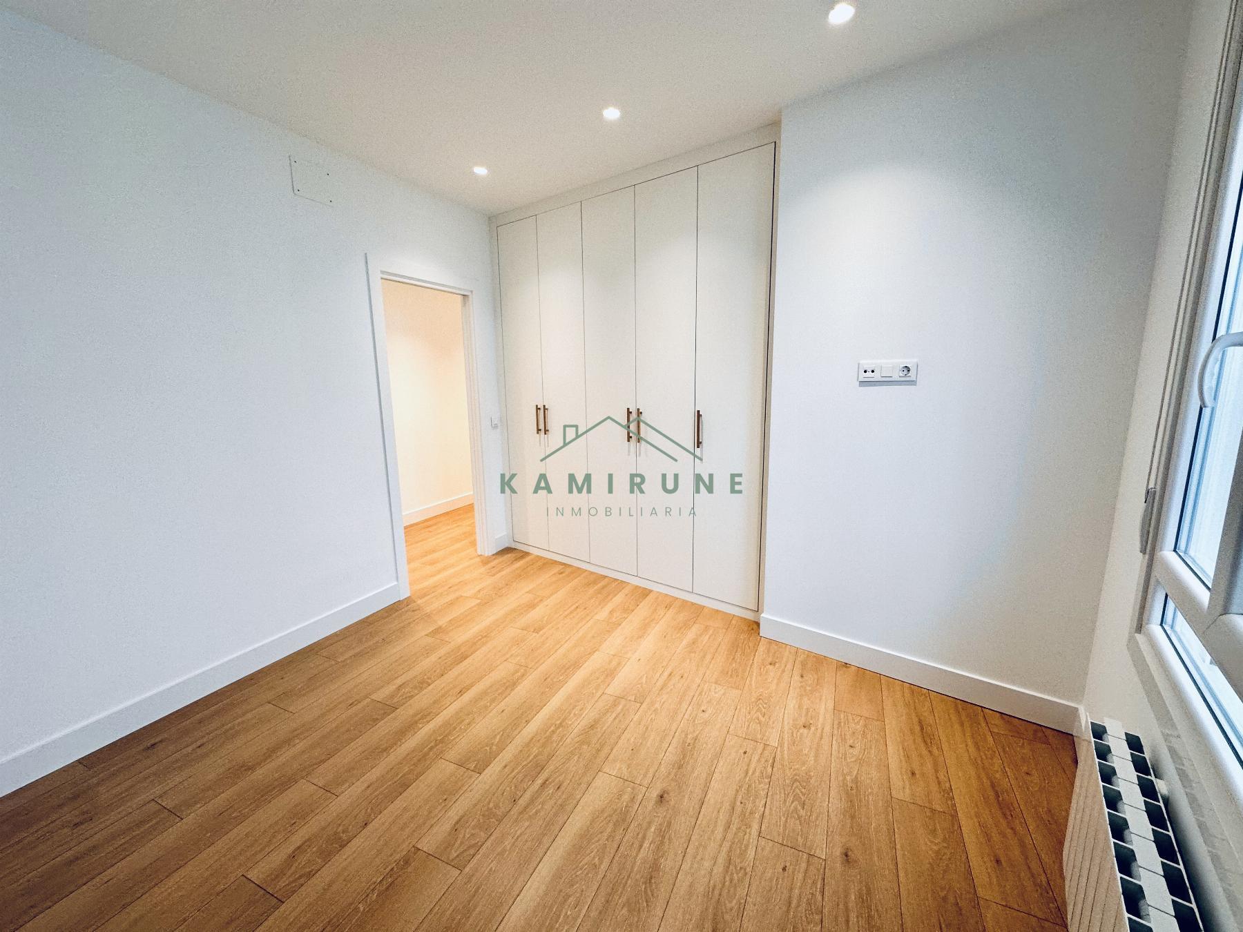 For sale of flat in Santurtzi