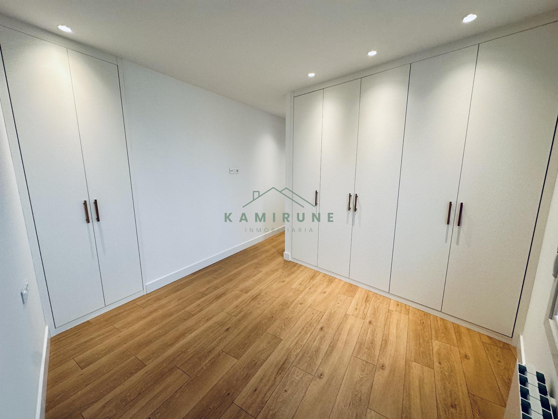 For sale of flat in Santurtzi