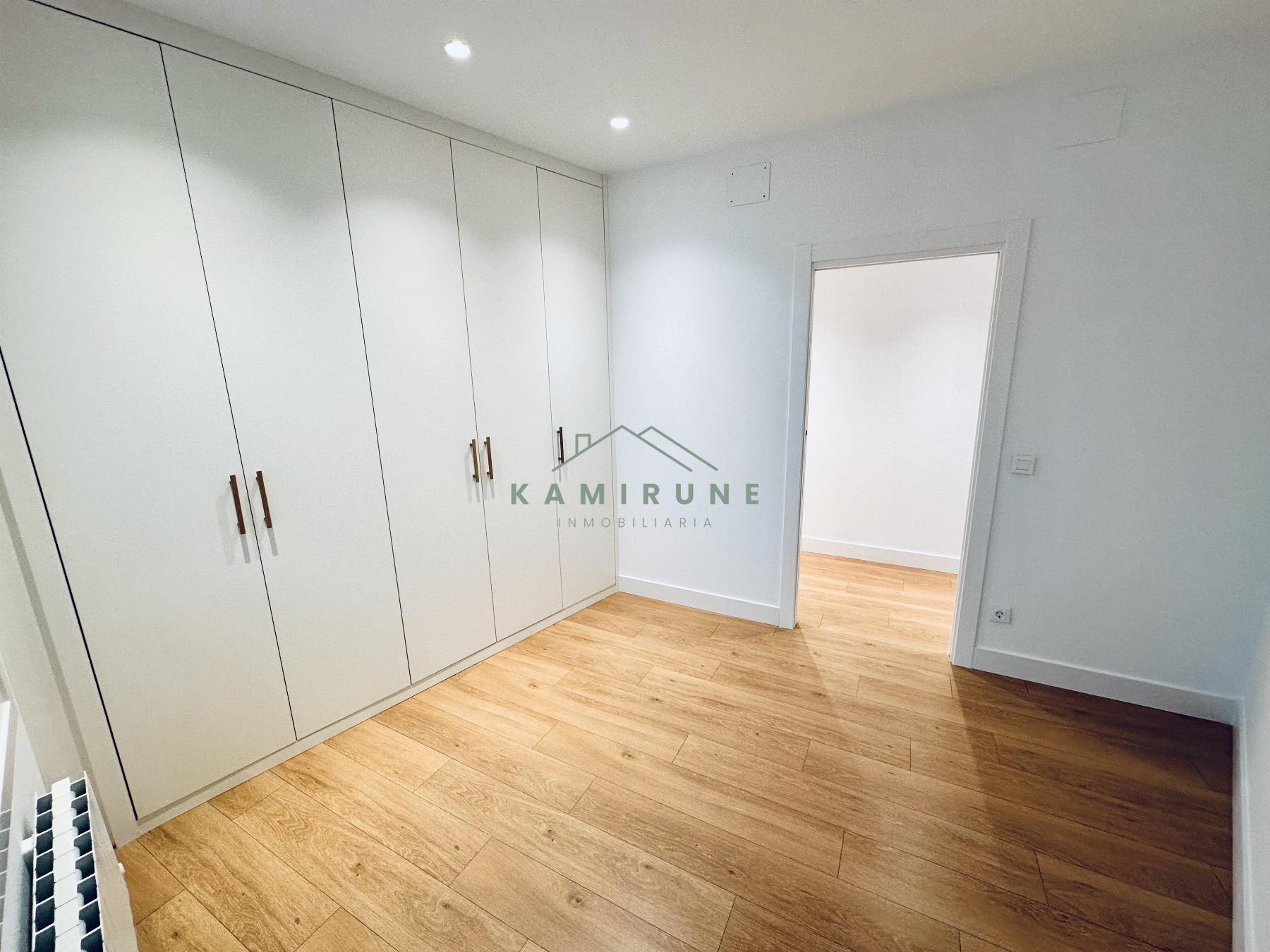 For sale of flat in Santurtzi