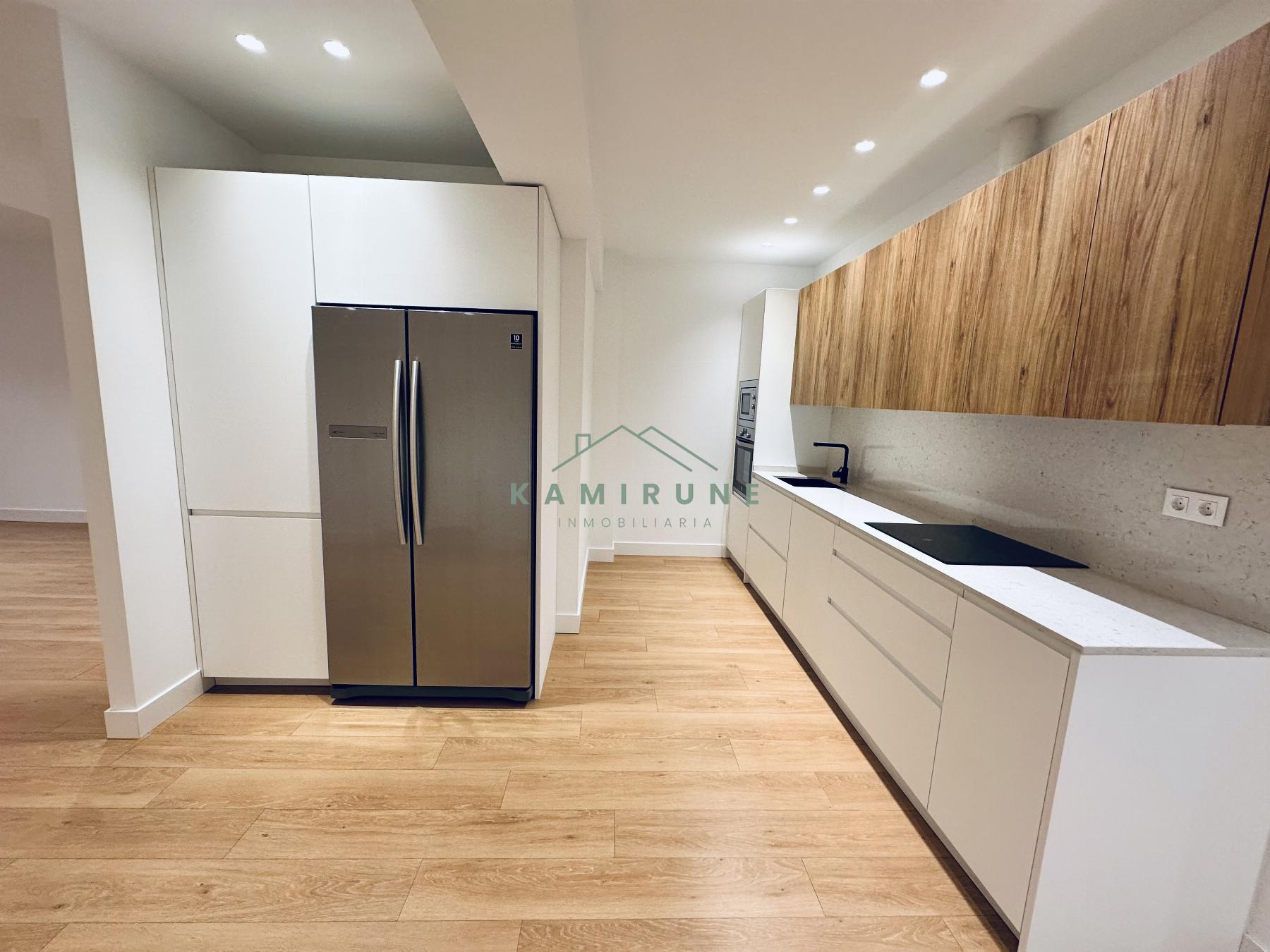 For sale of flat in Santurtzi