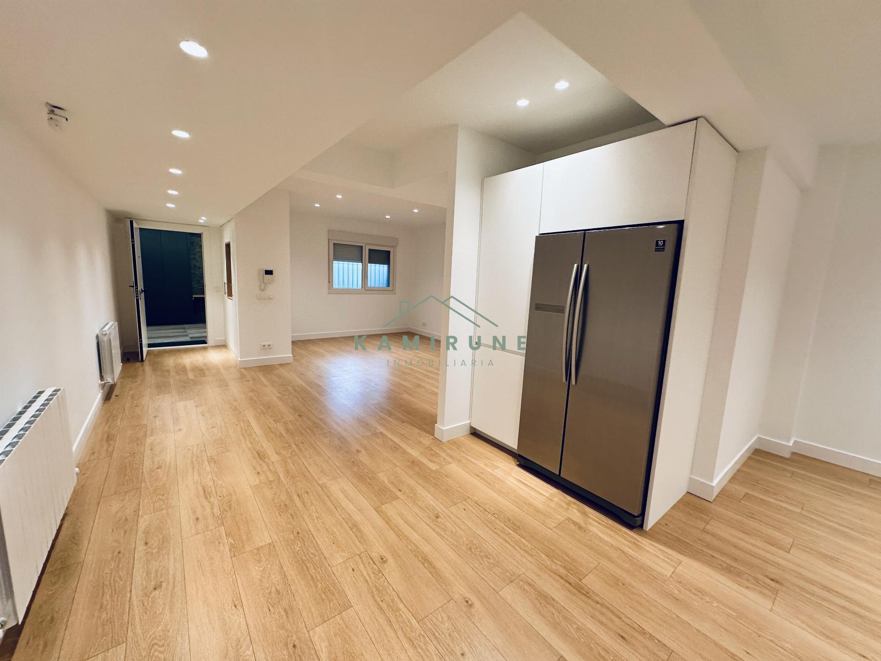 For sale of flat in Santurtzi