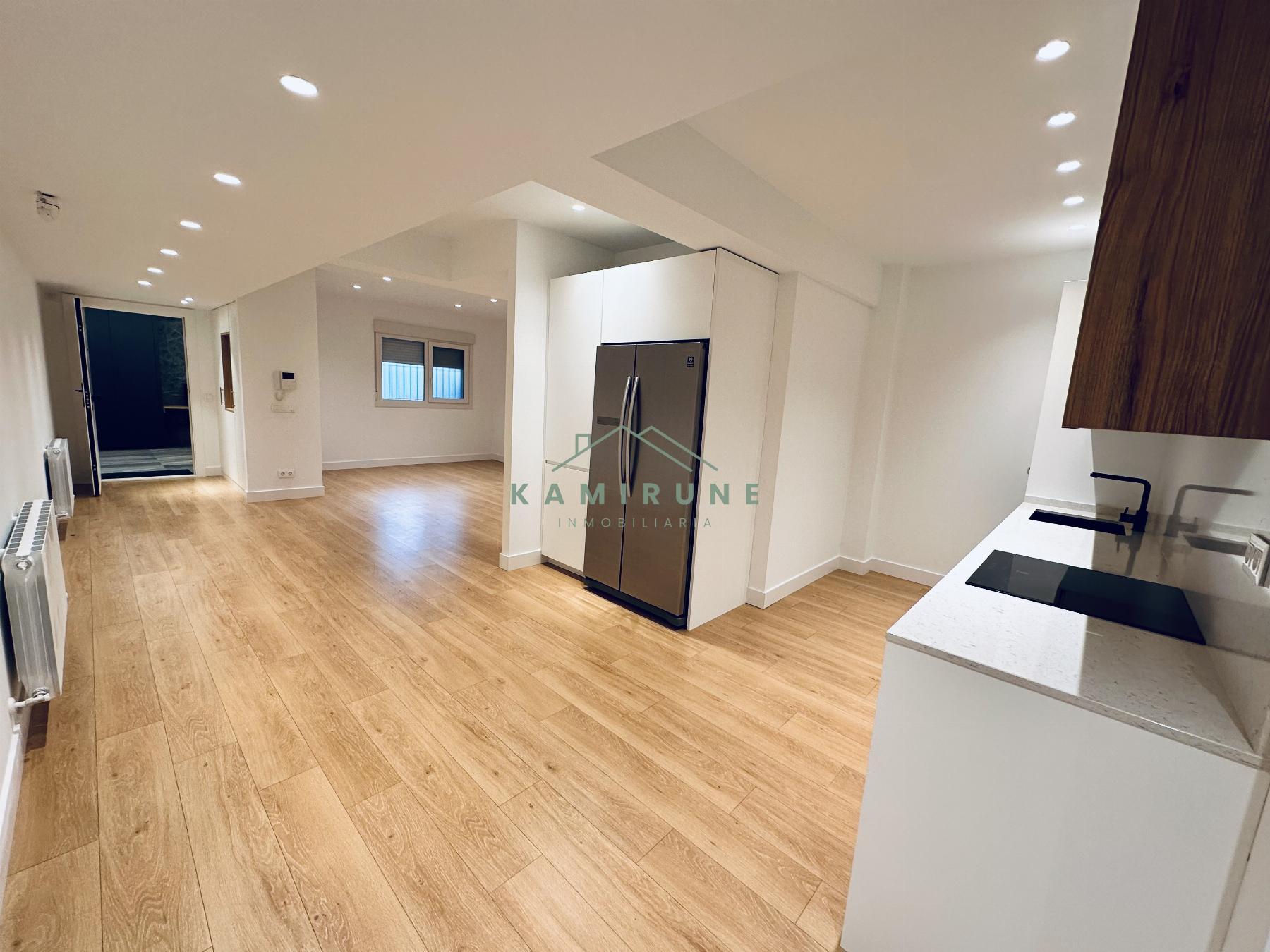 For sale of flat in Santurtzi