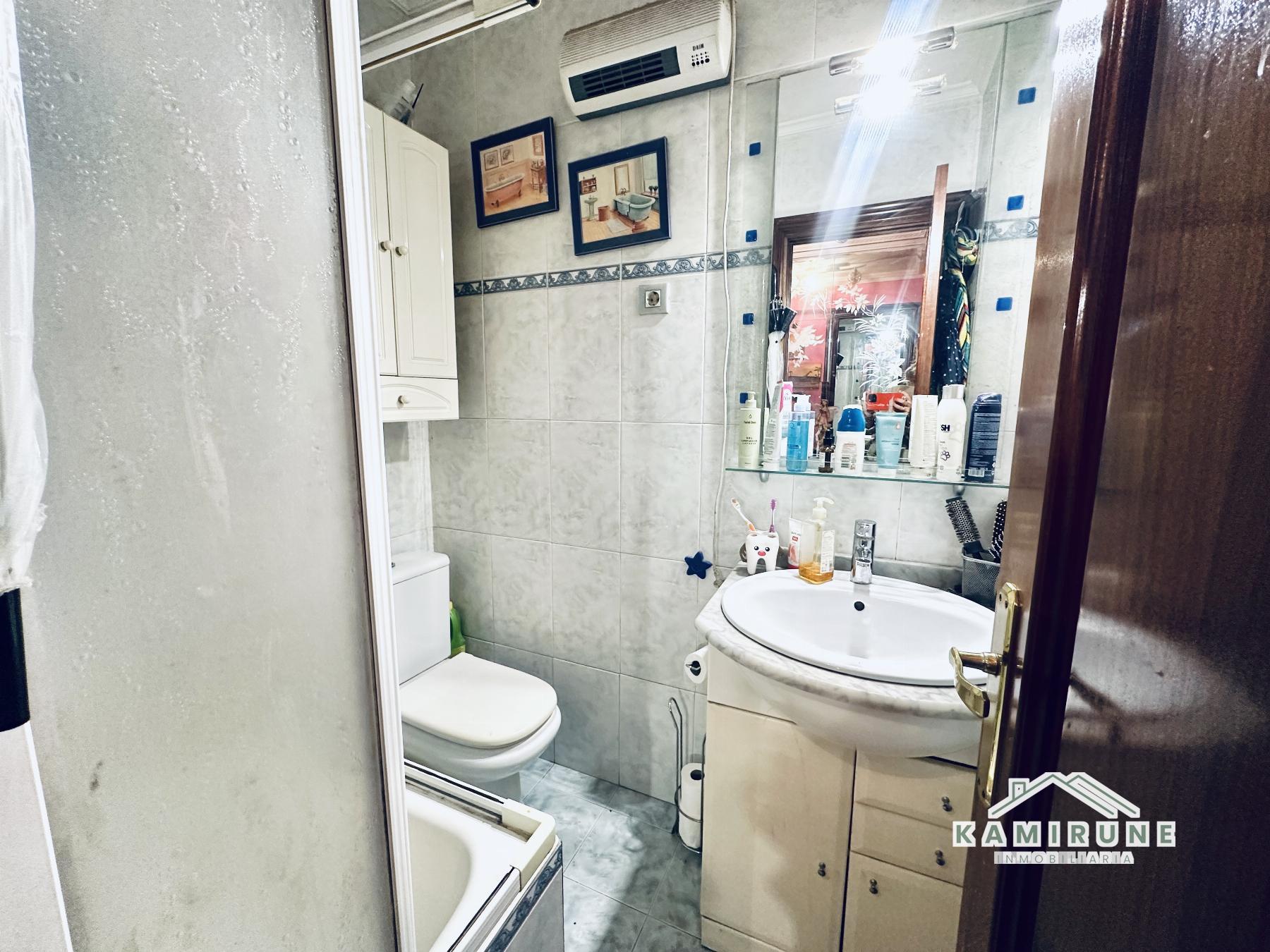 For sale of flat in Bilbao