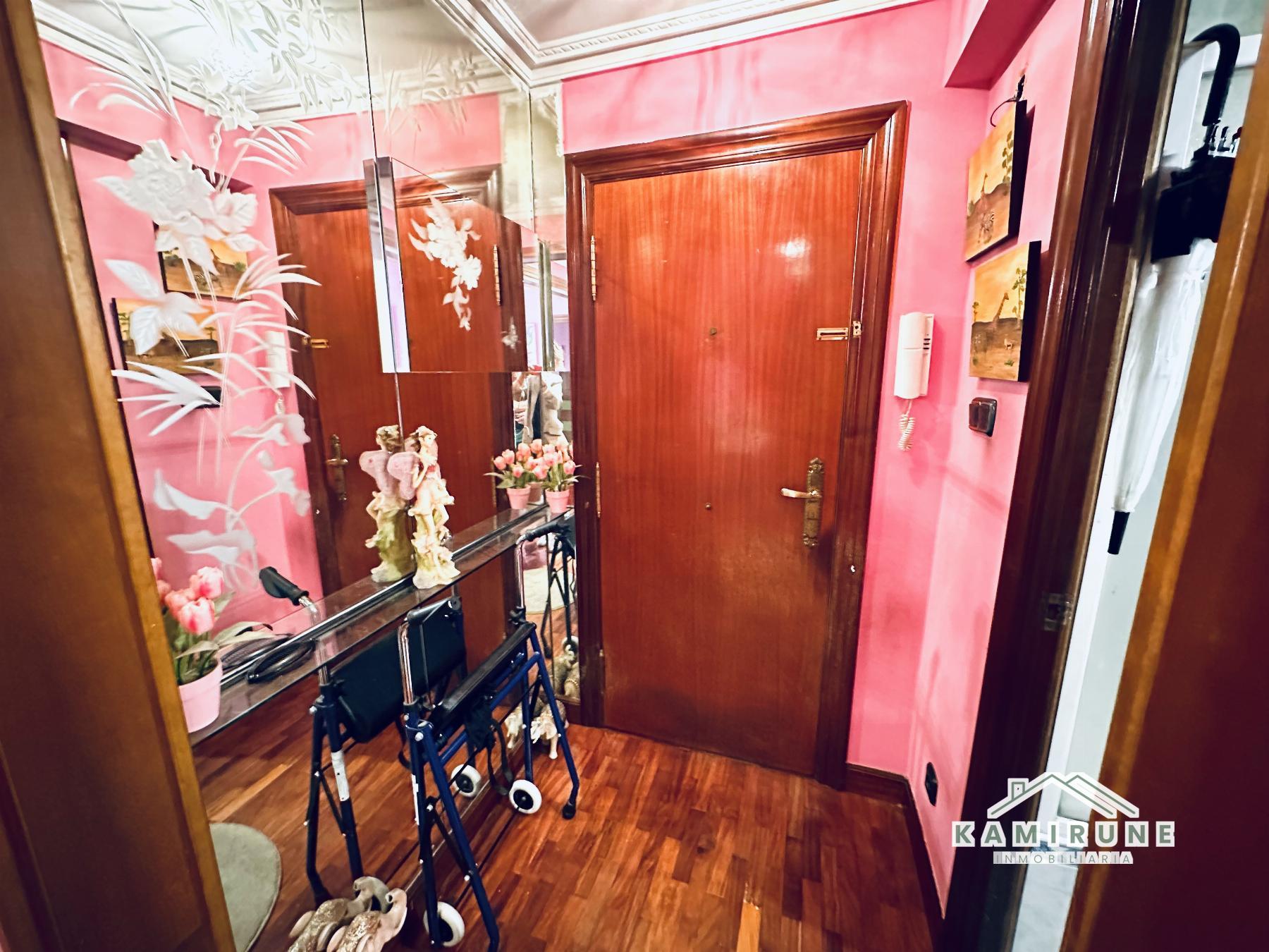 For sale of flat in Bilbao