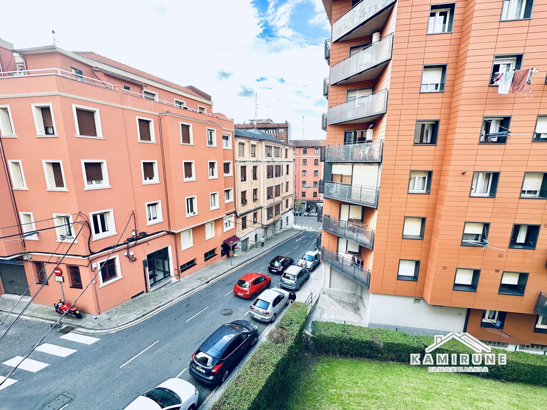 For sale of flat in Bilbao