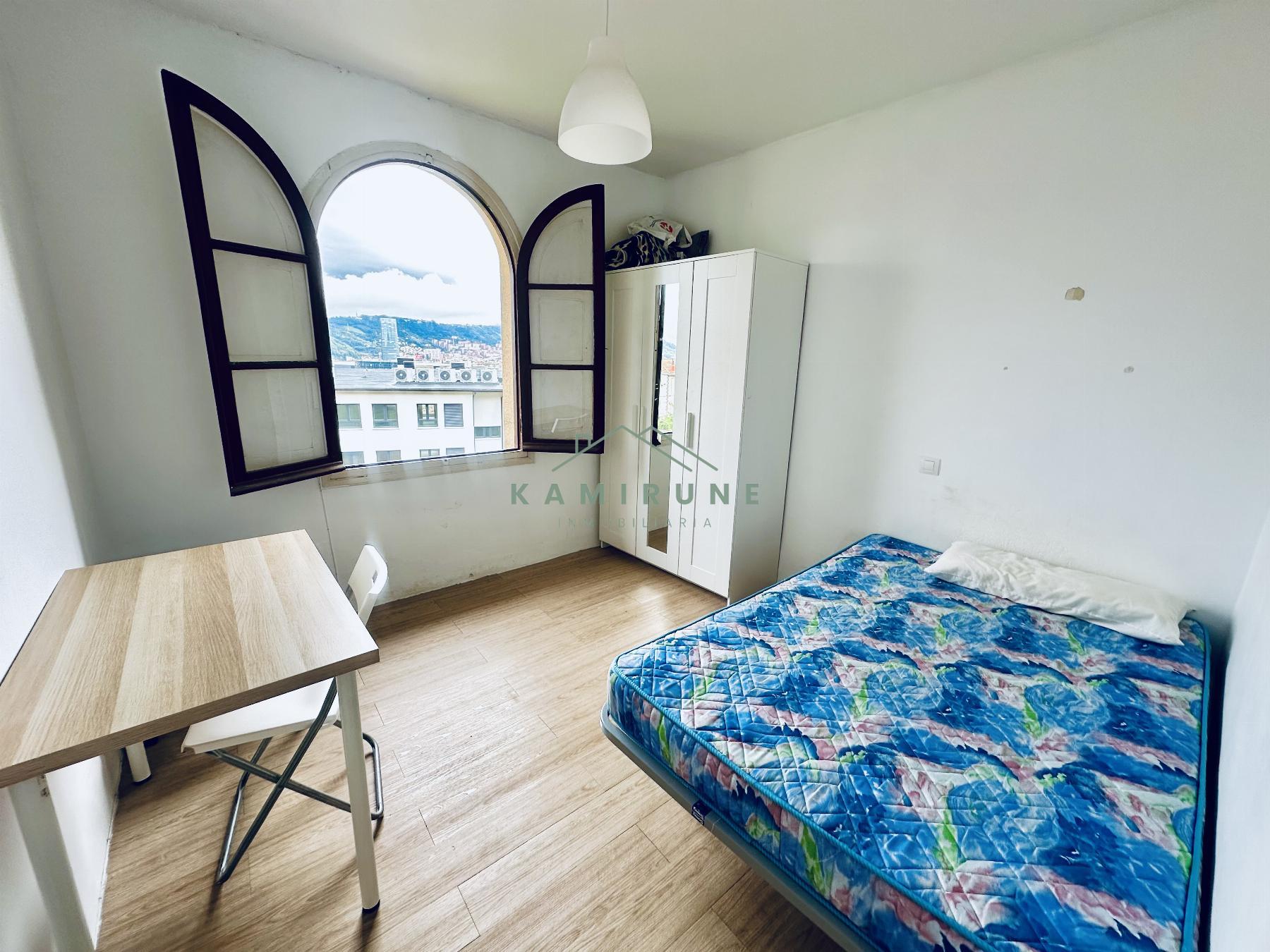 For sale of flat in Bilbao