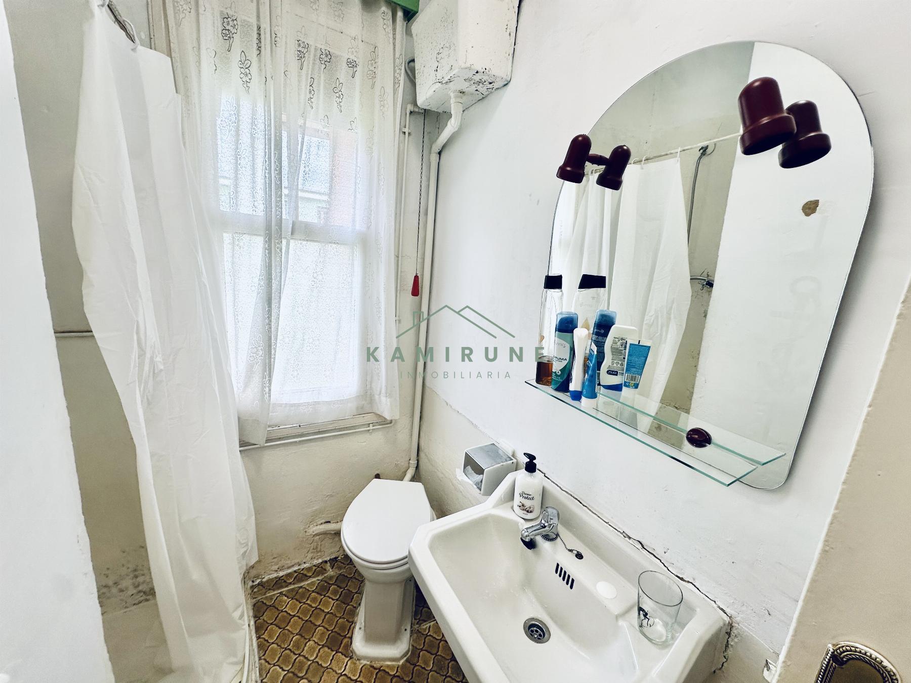 For sale of flat in Bilbao