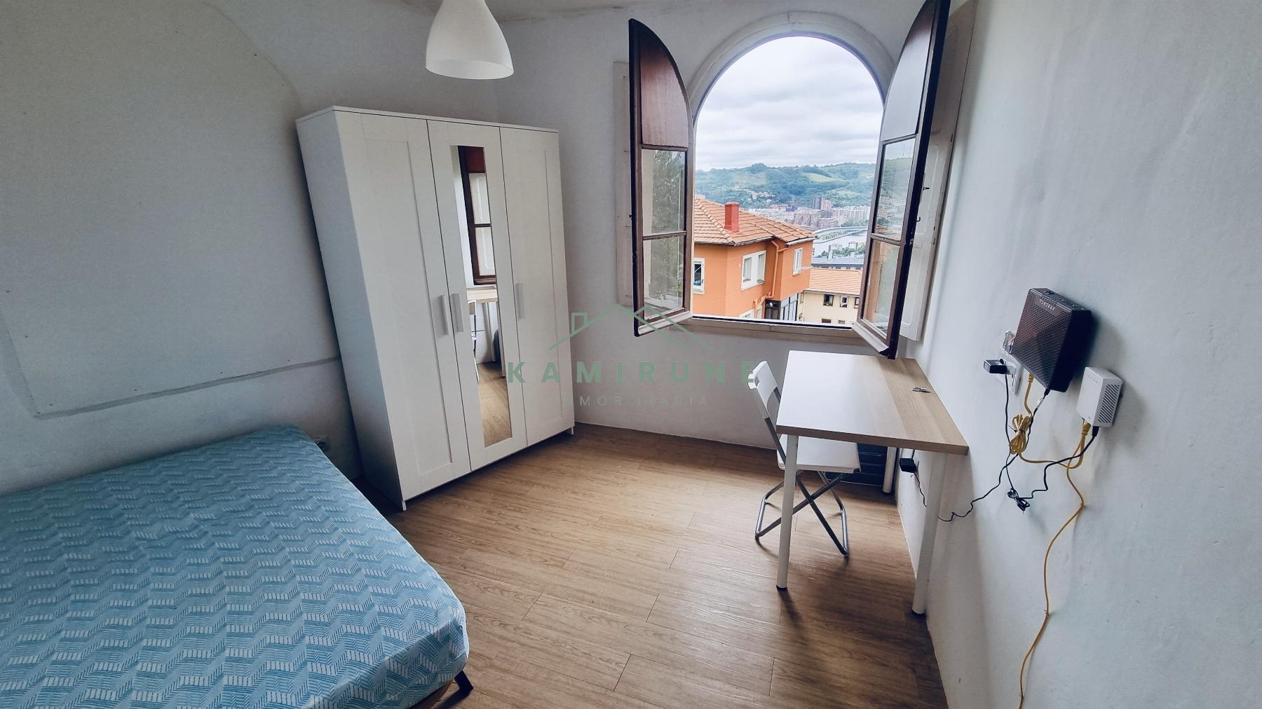 For sale of flat in Bilbao